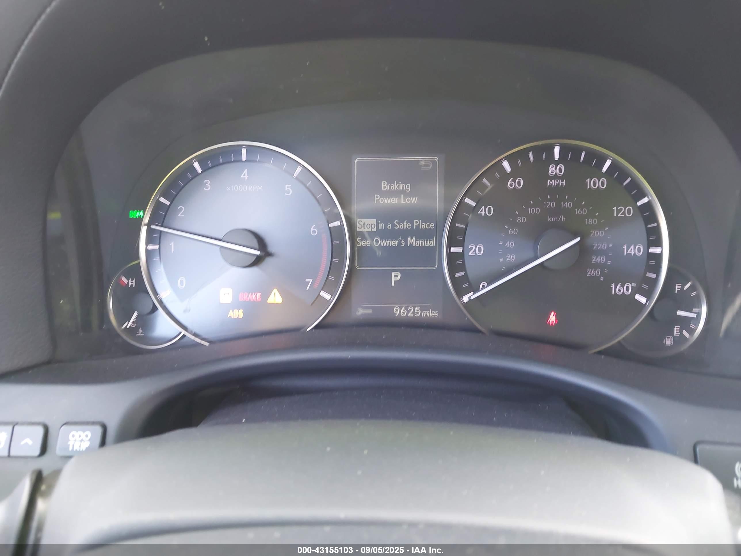 LEXUS GS image 7