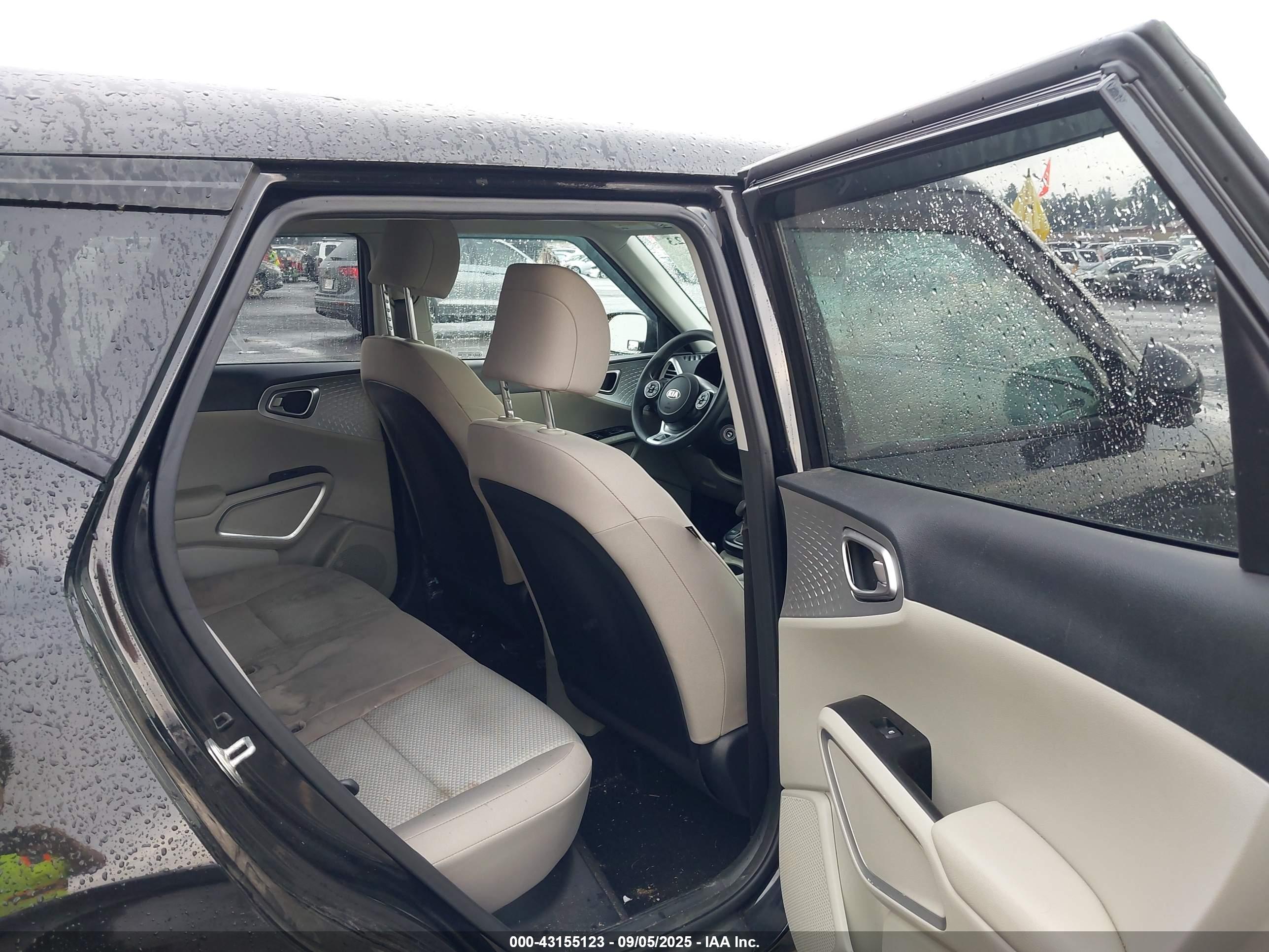 KIA SOUL image 8