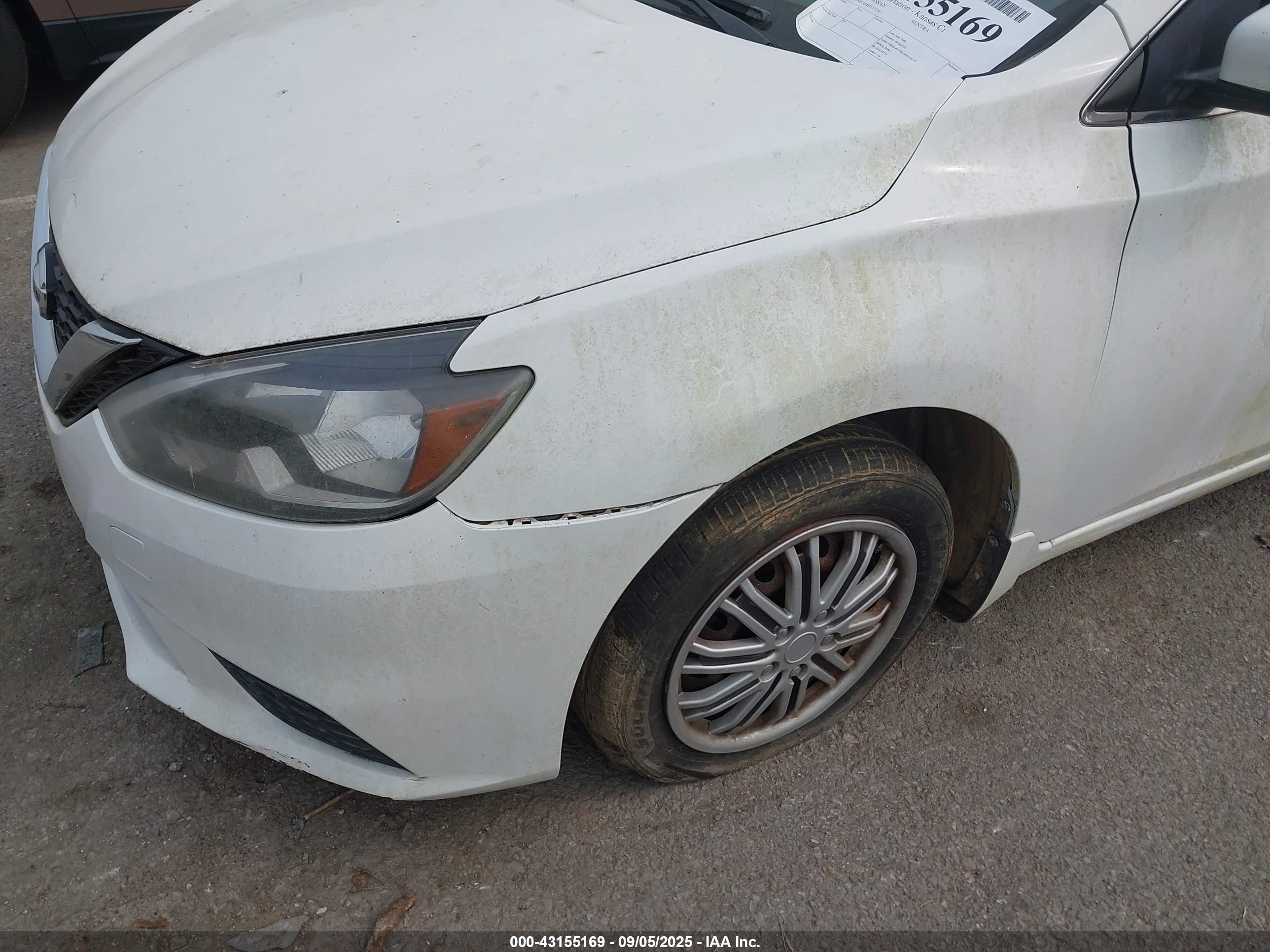 NISSAN SENTRA image 6