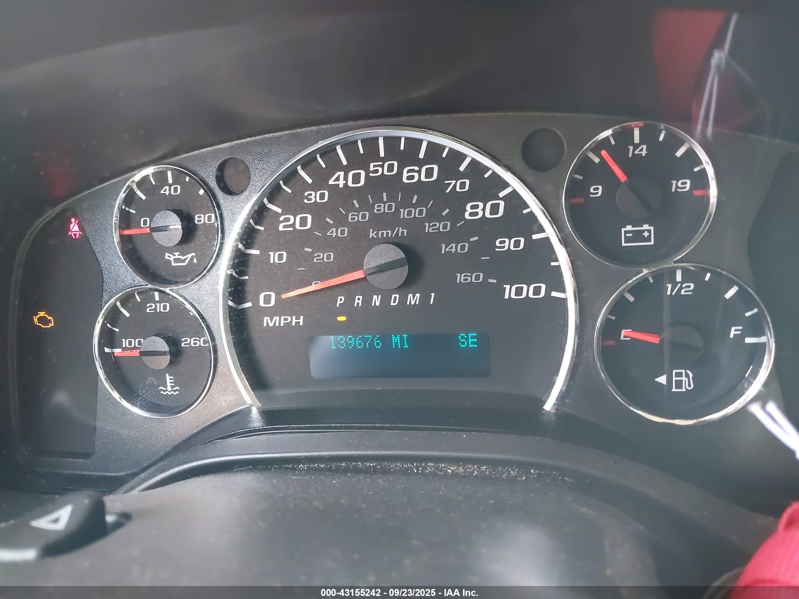 CHEVROLET EXPRESS image 7