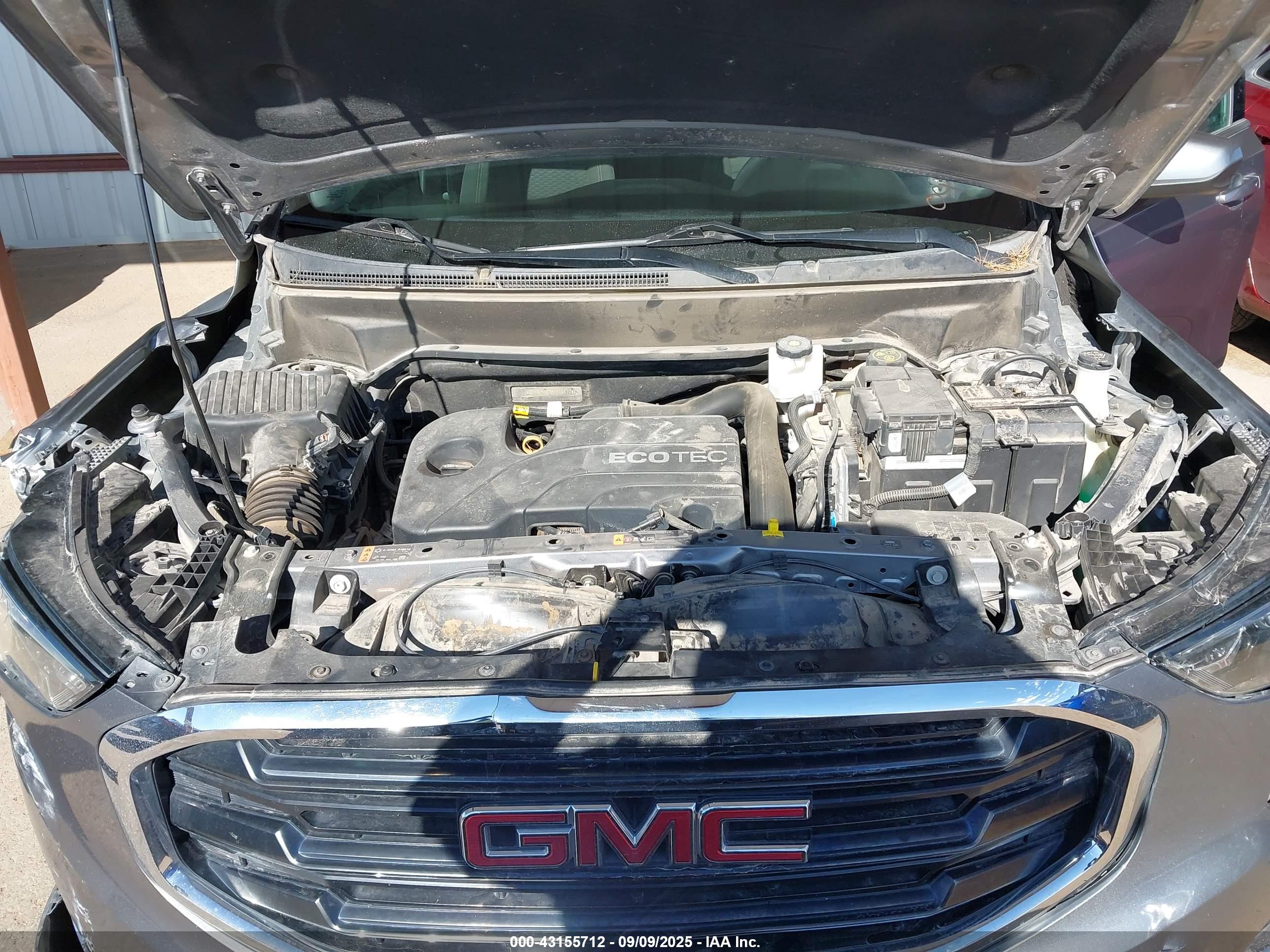 GMC TERRAIN image 10