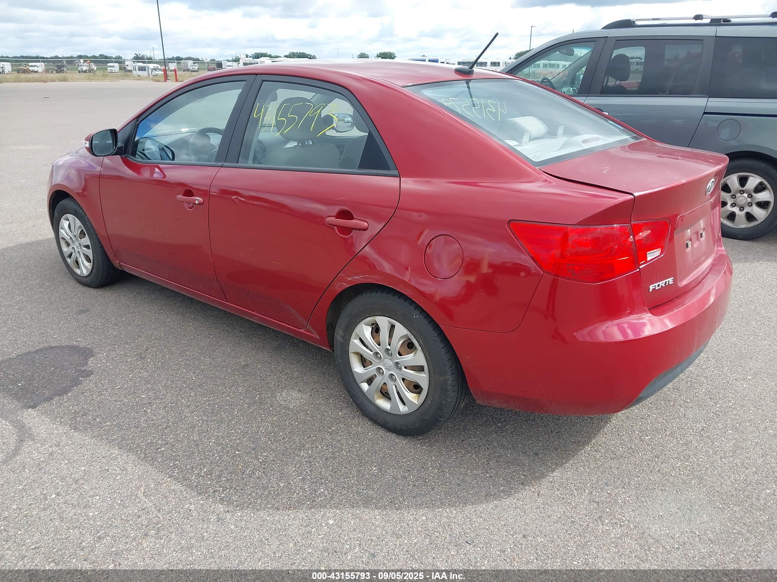 KIA FORTE image 3