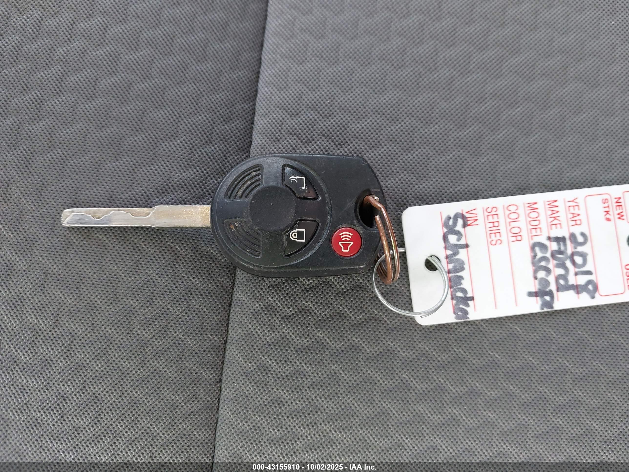 FORD ESCAPE image 11