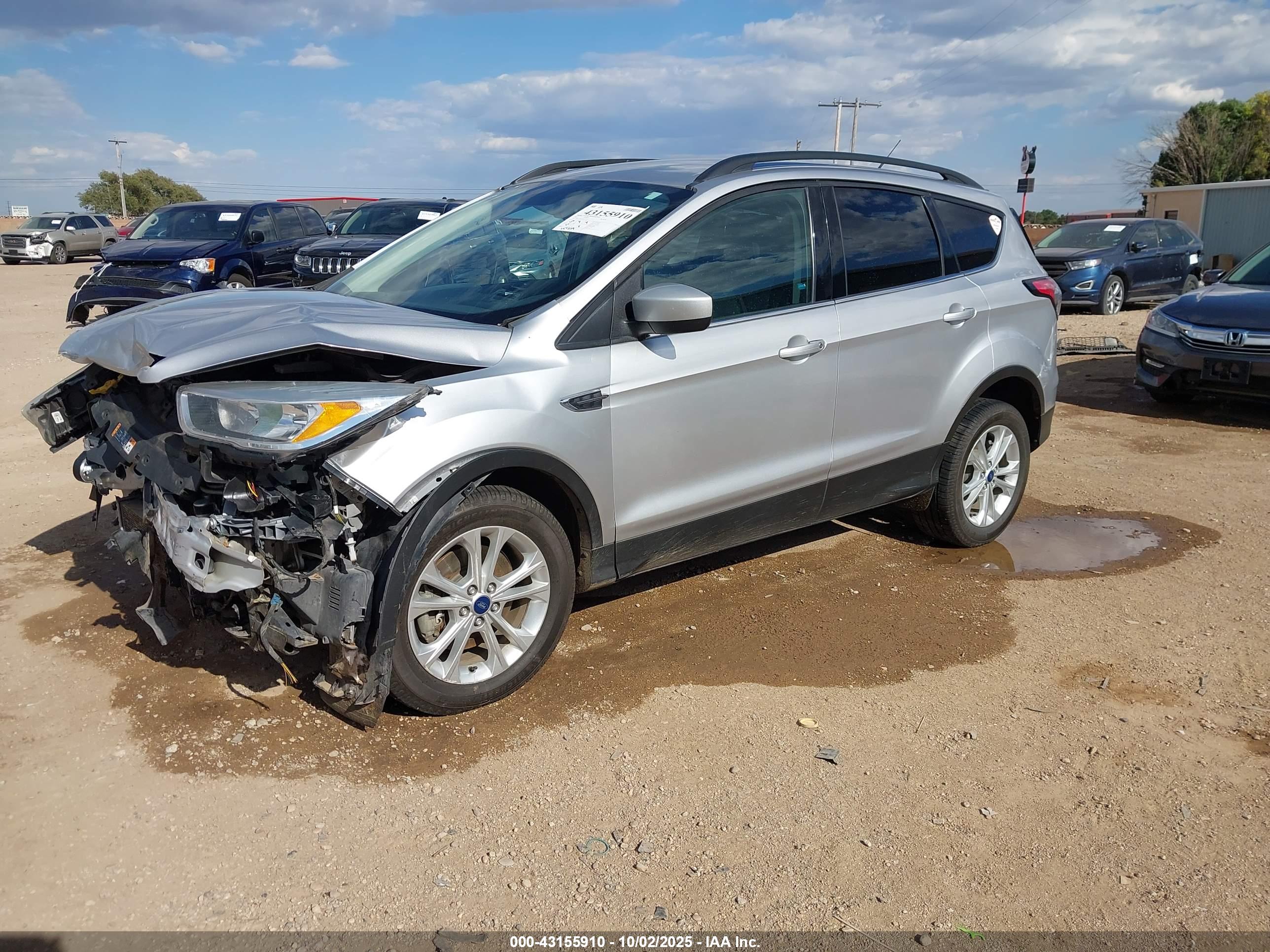 FORD ESCAPE image 2