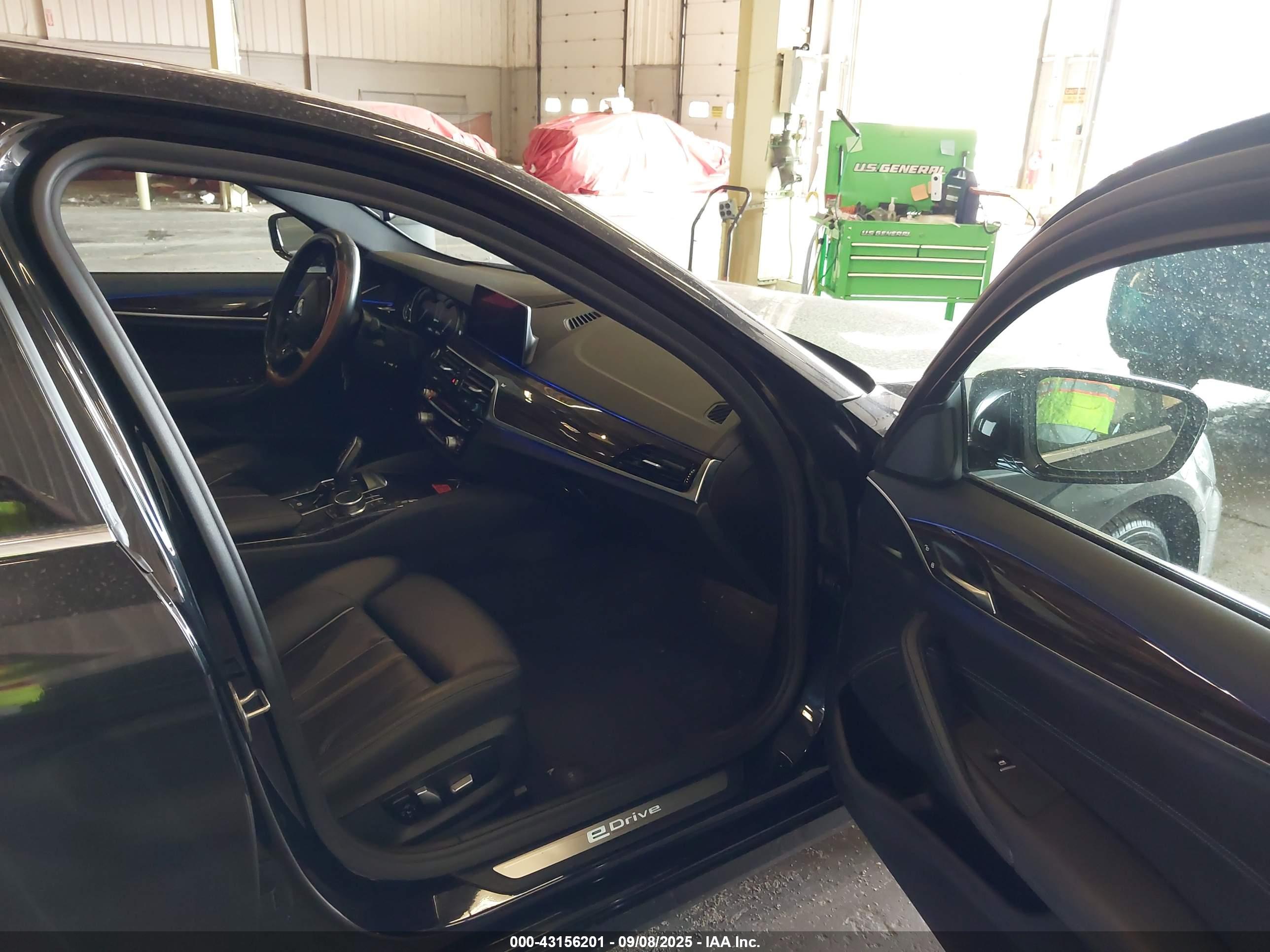 BMW 530E image 5