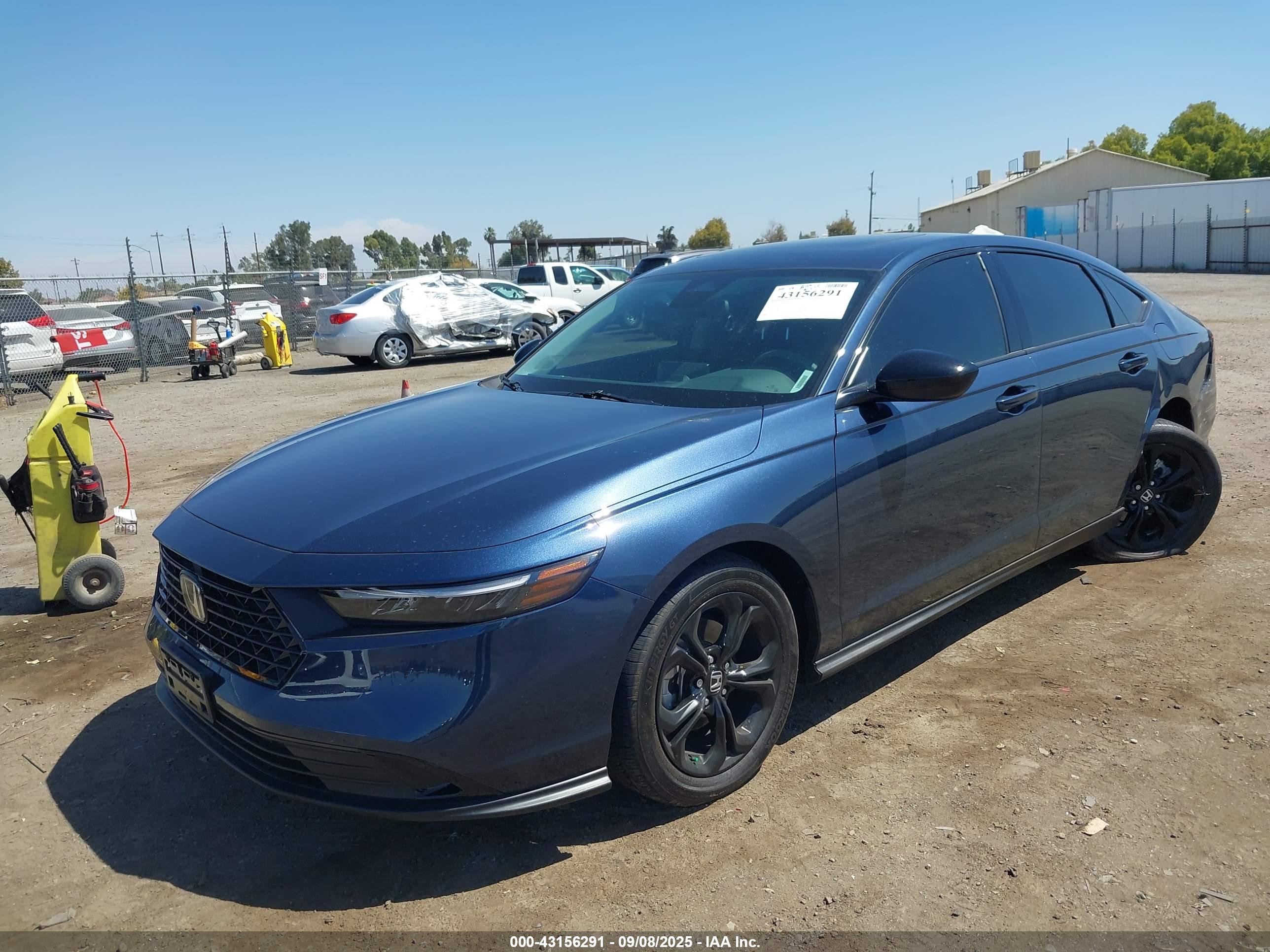 HONDA ACCORD image 2