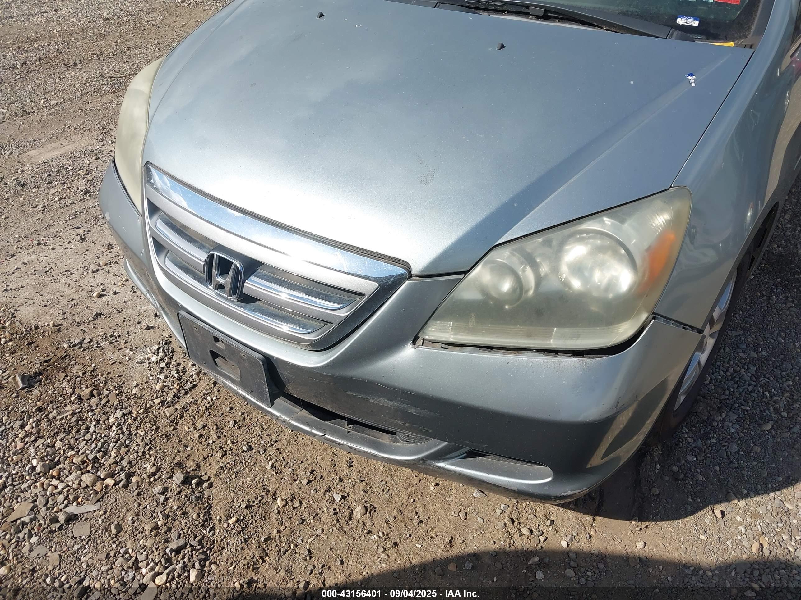 HONDA ODYSSEY image 6