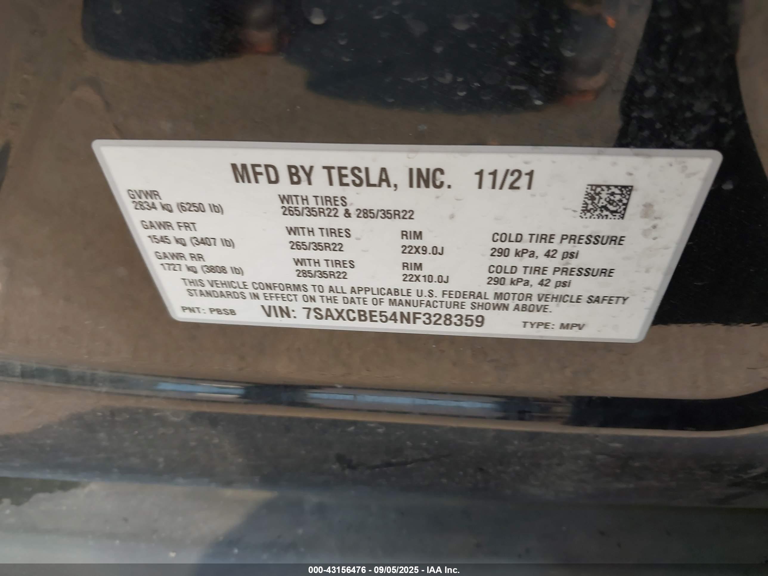TESLA MODEL image 9