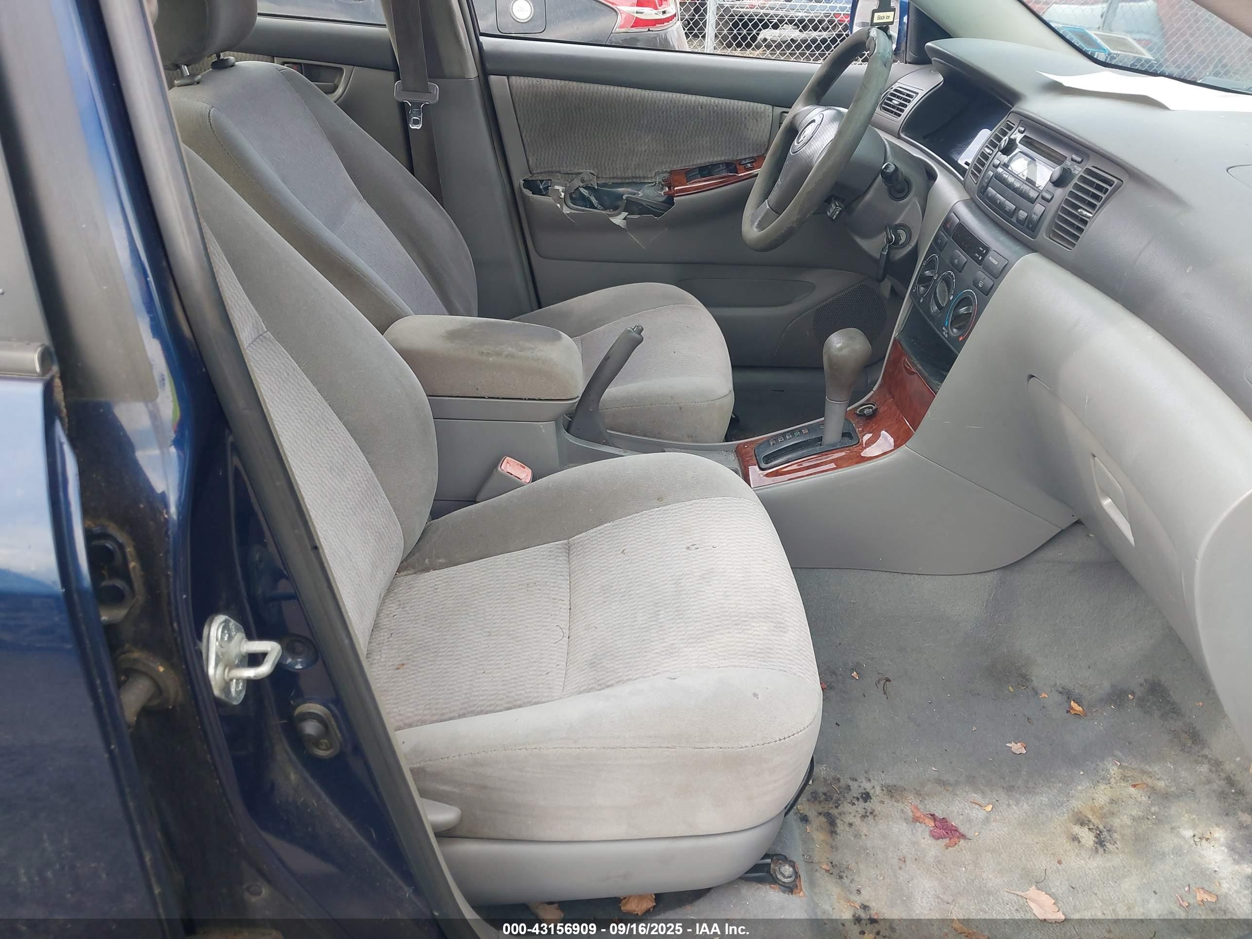 TOYOTA COROLLA image 5