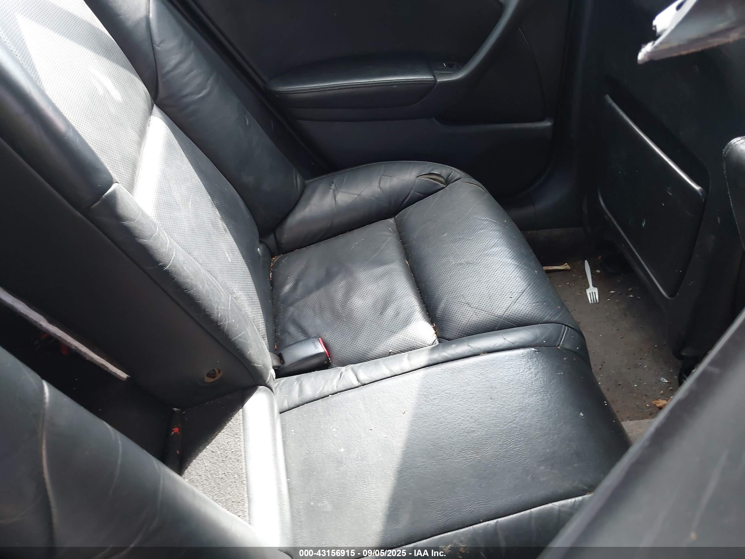 ACURA TL image 8