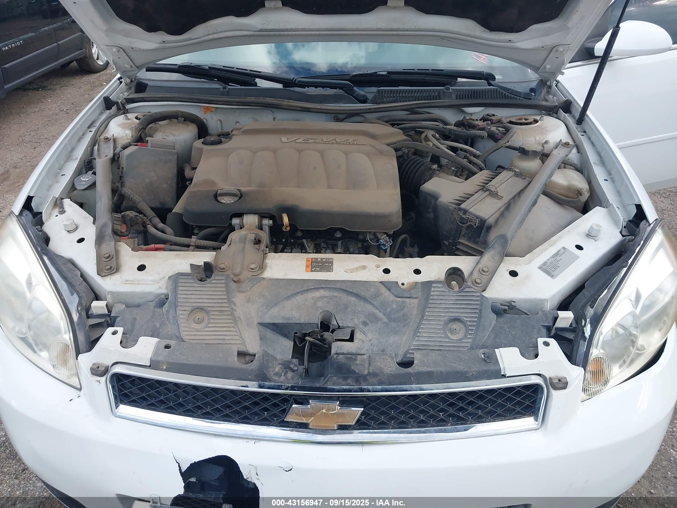CHEVROLET IMPALA image 10