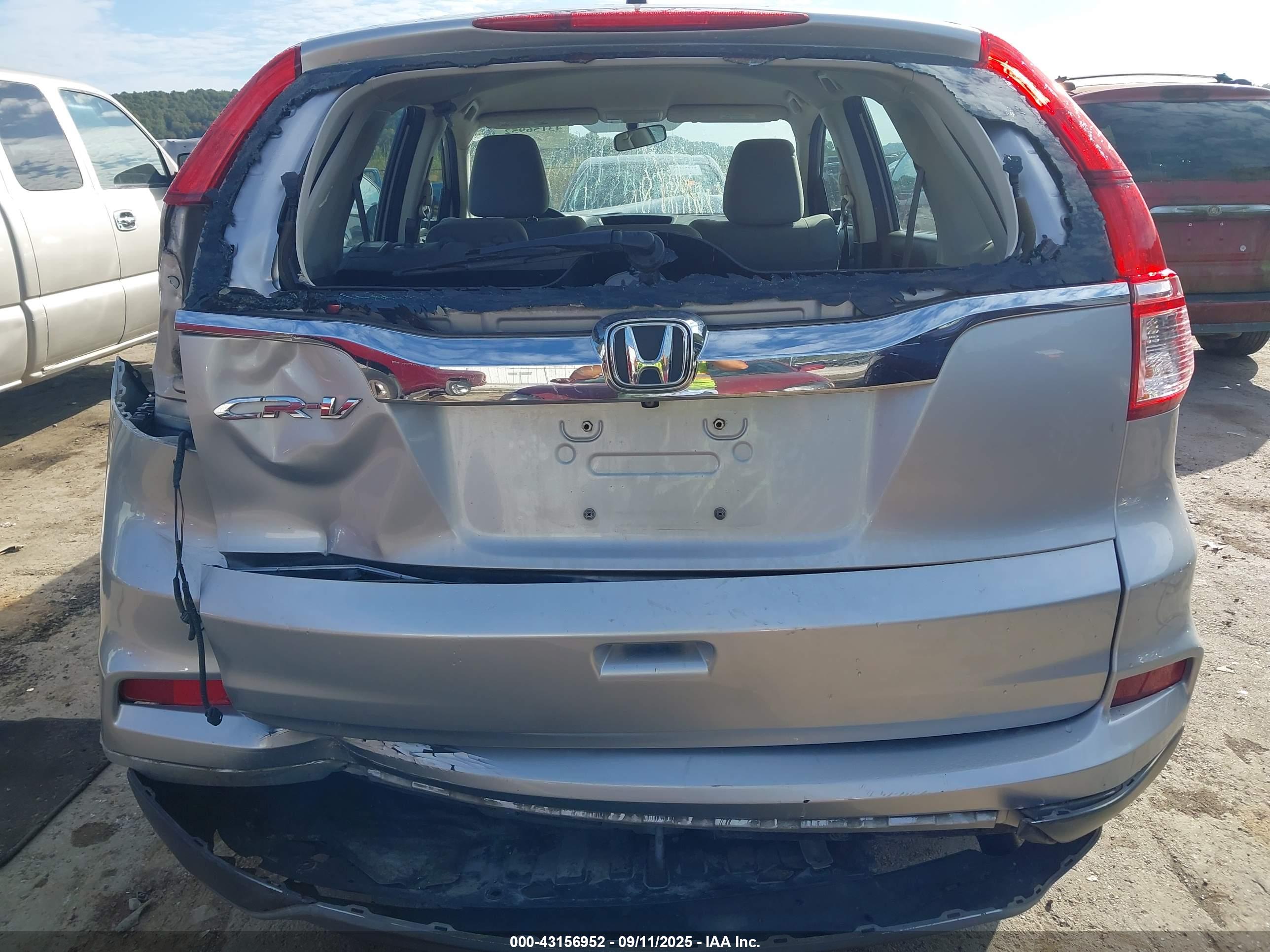 HONDA CR-V image 6