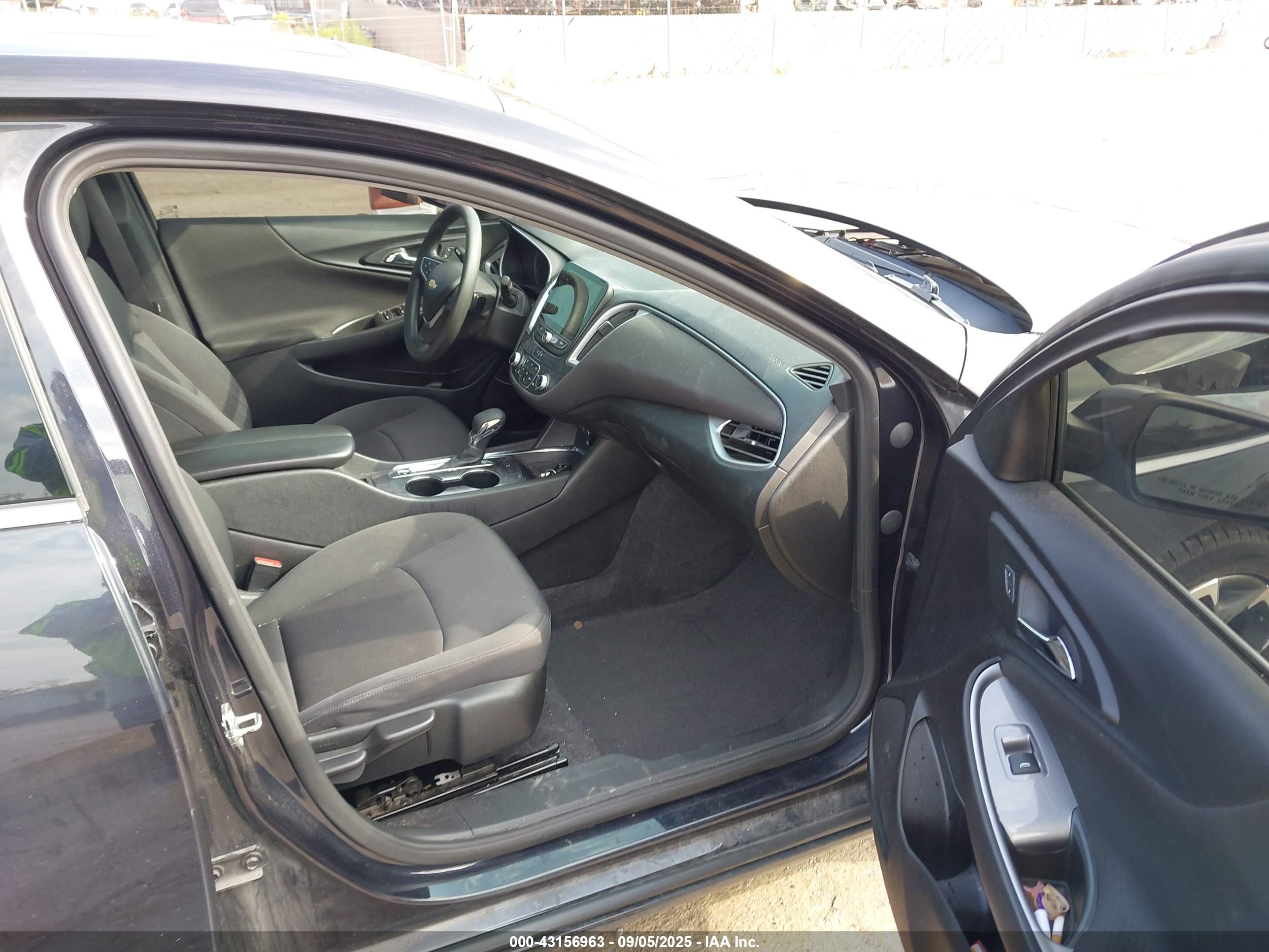 CHEVROLET MALIBU image 5