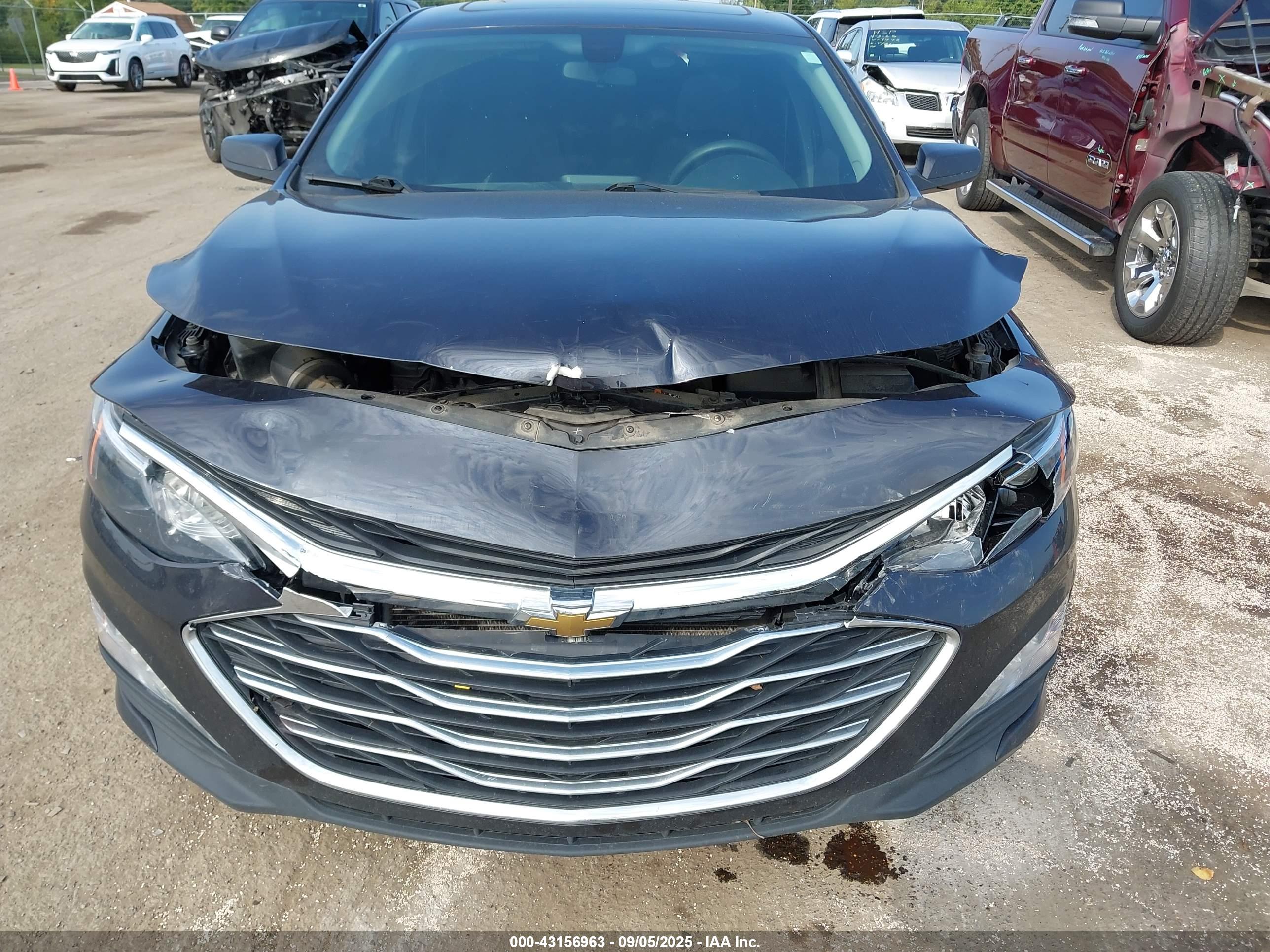 CHEVROLET MALIBU image 6