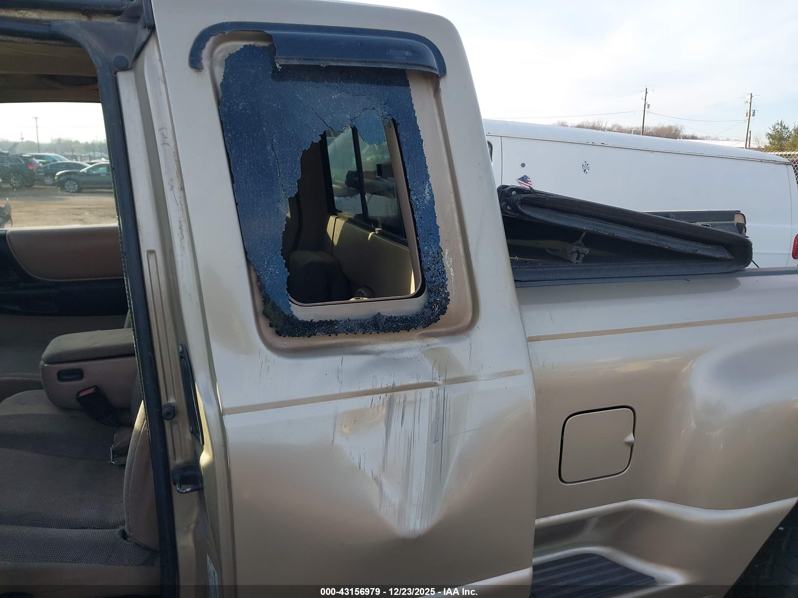 FORD RANGER image 6