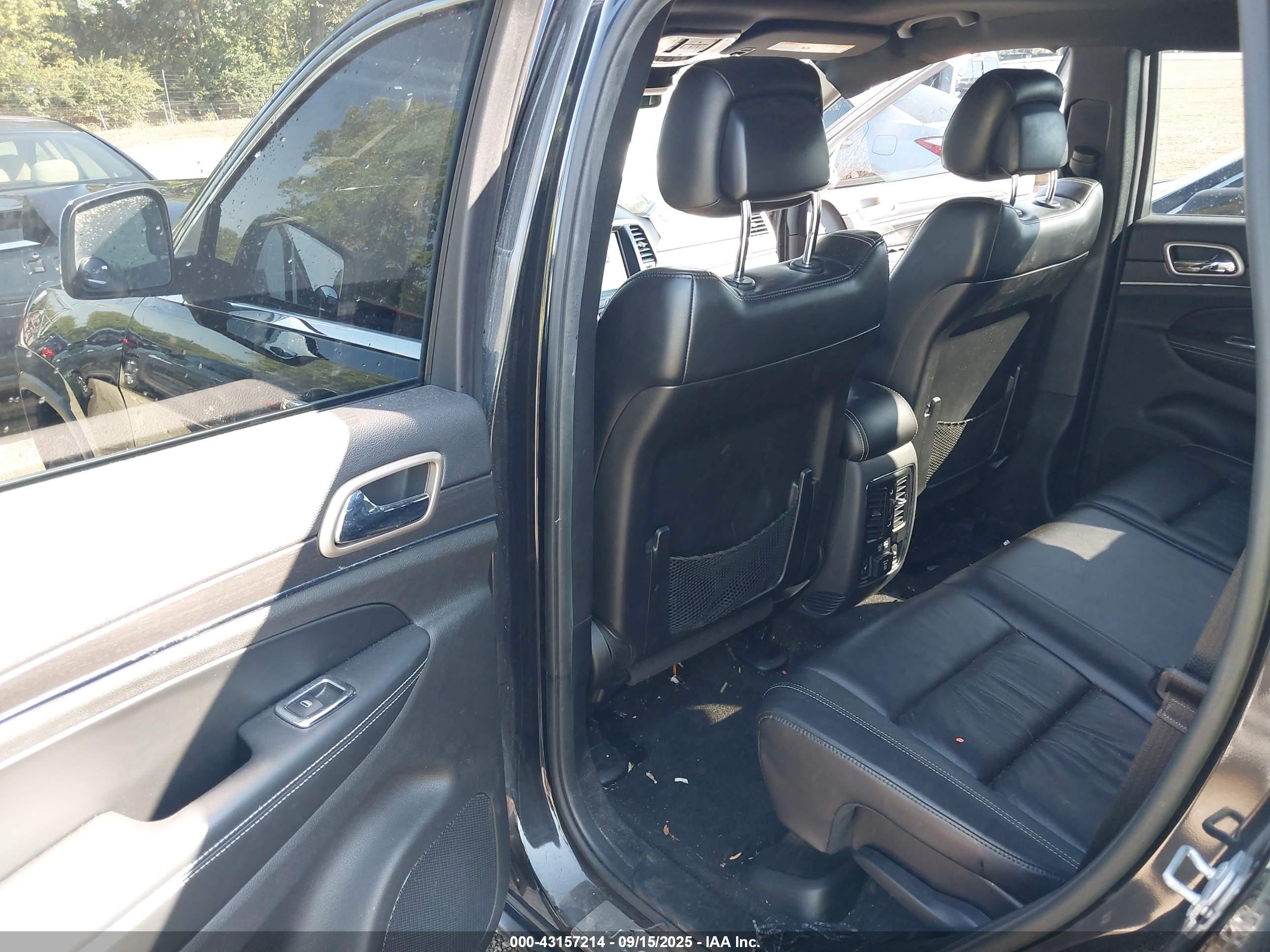 JEEP GRAND image 8