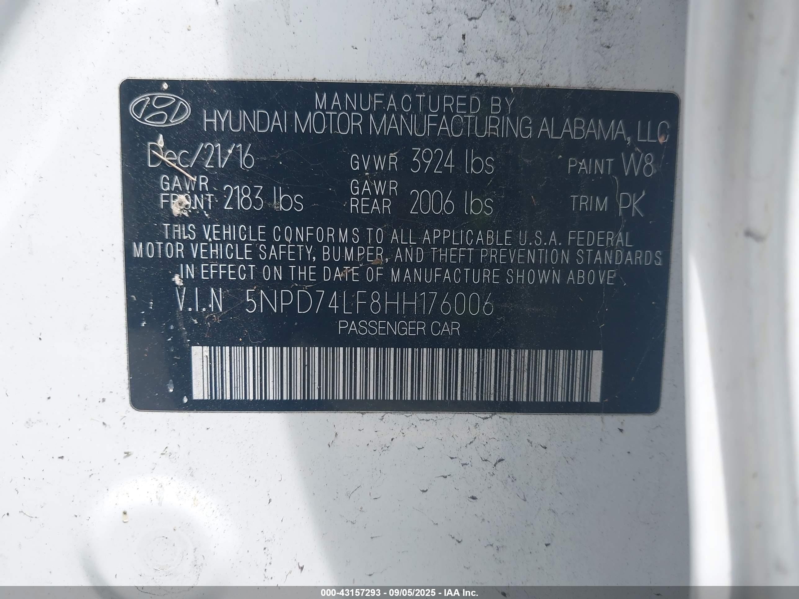 HYUNDAI ELANTRA image 9