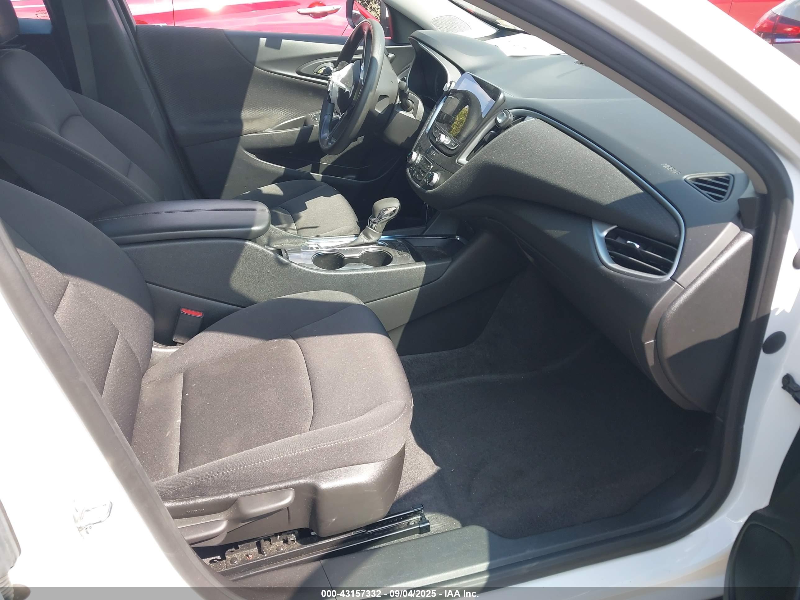 CHEVROLET MALIBU image 5