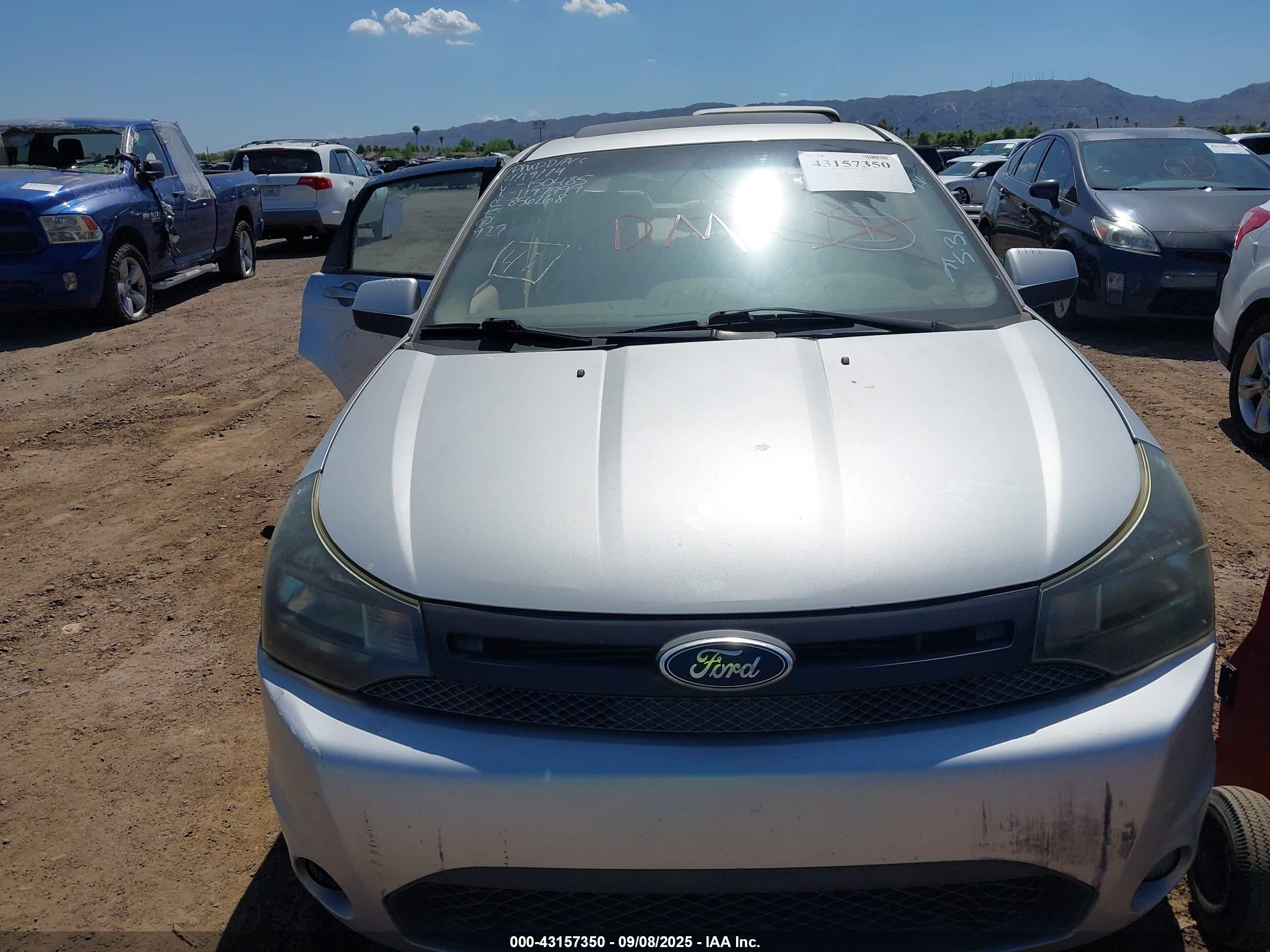 FORD FOCUS image 6