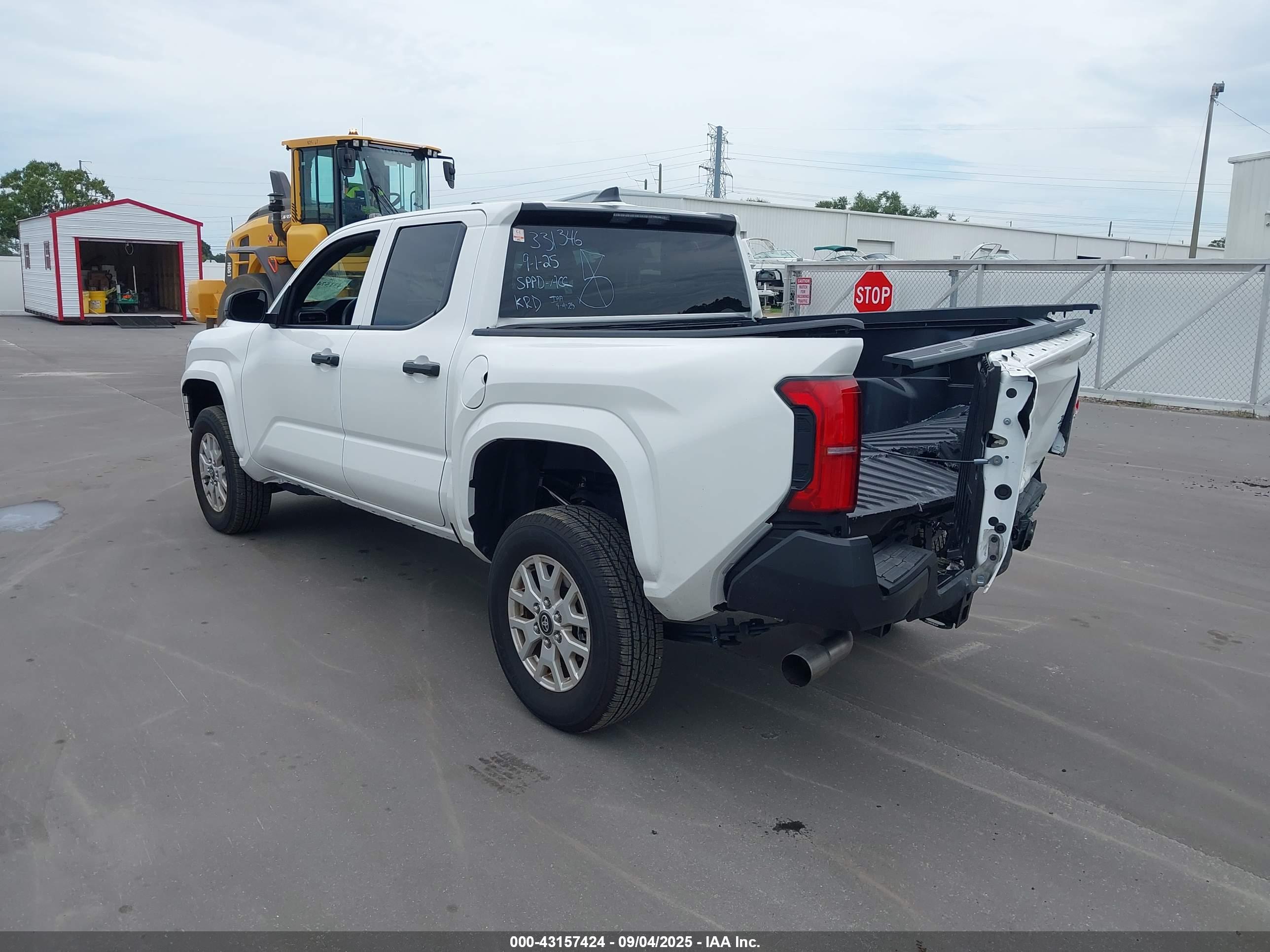 TOYOTA TACOMA image 3