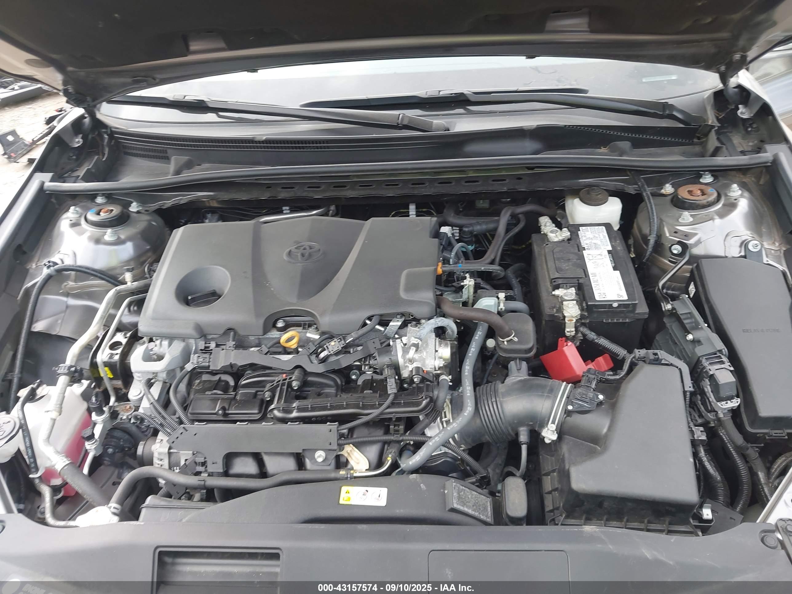 TOYOTA CAMRY image 10