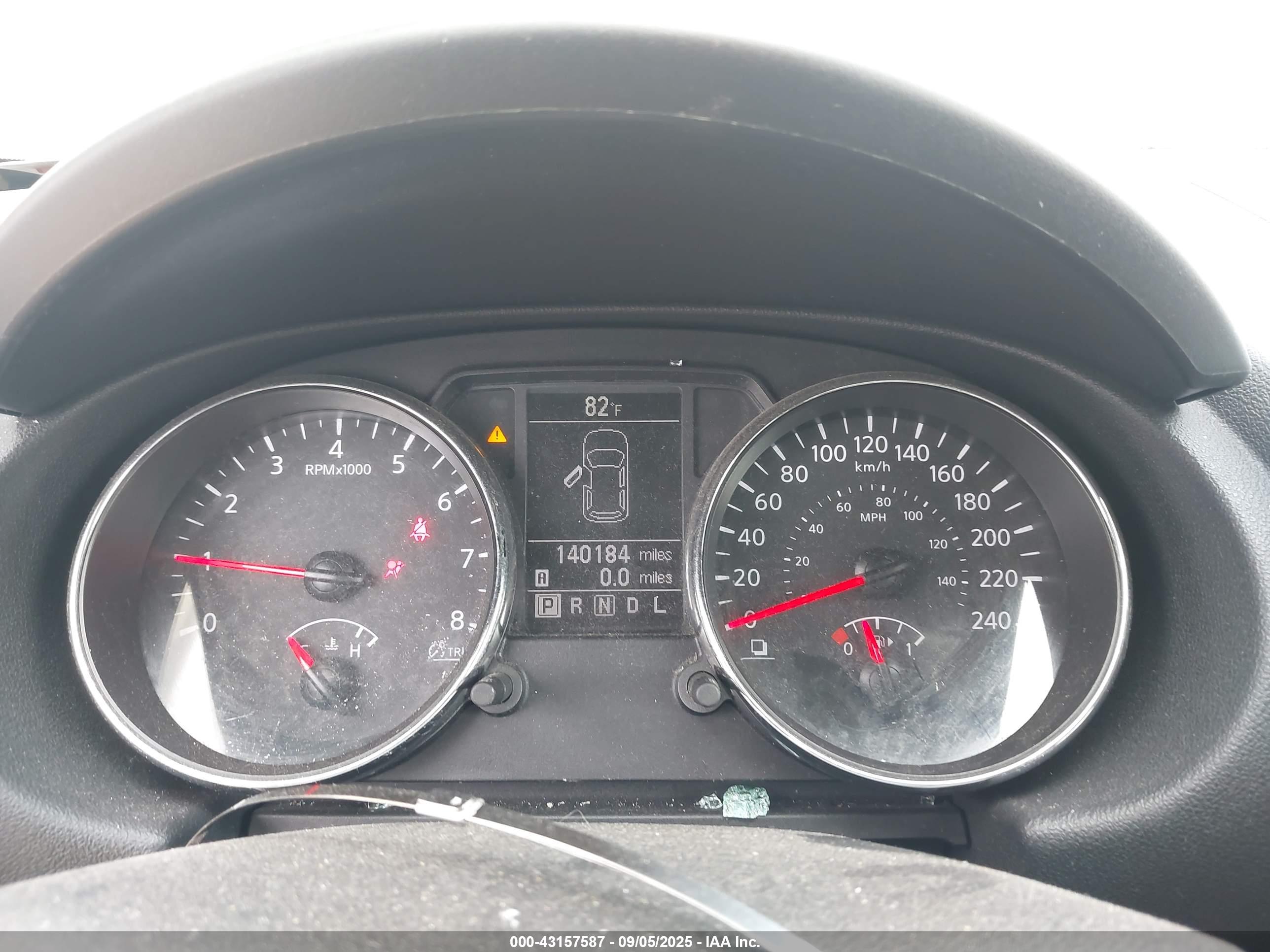NISSAN ROGUE image 7