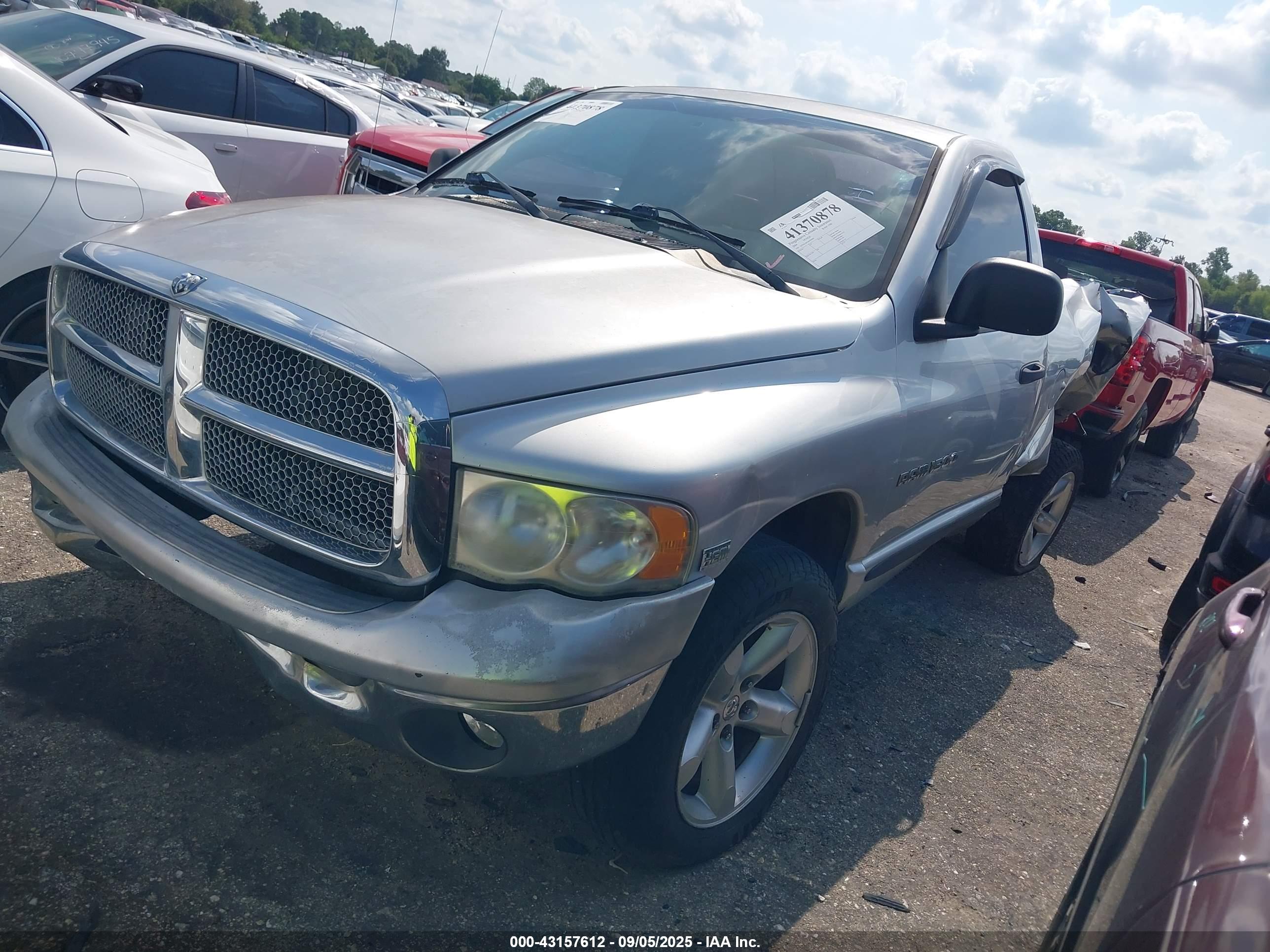 DODGE RAM image 2