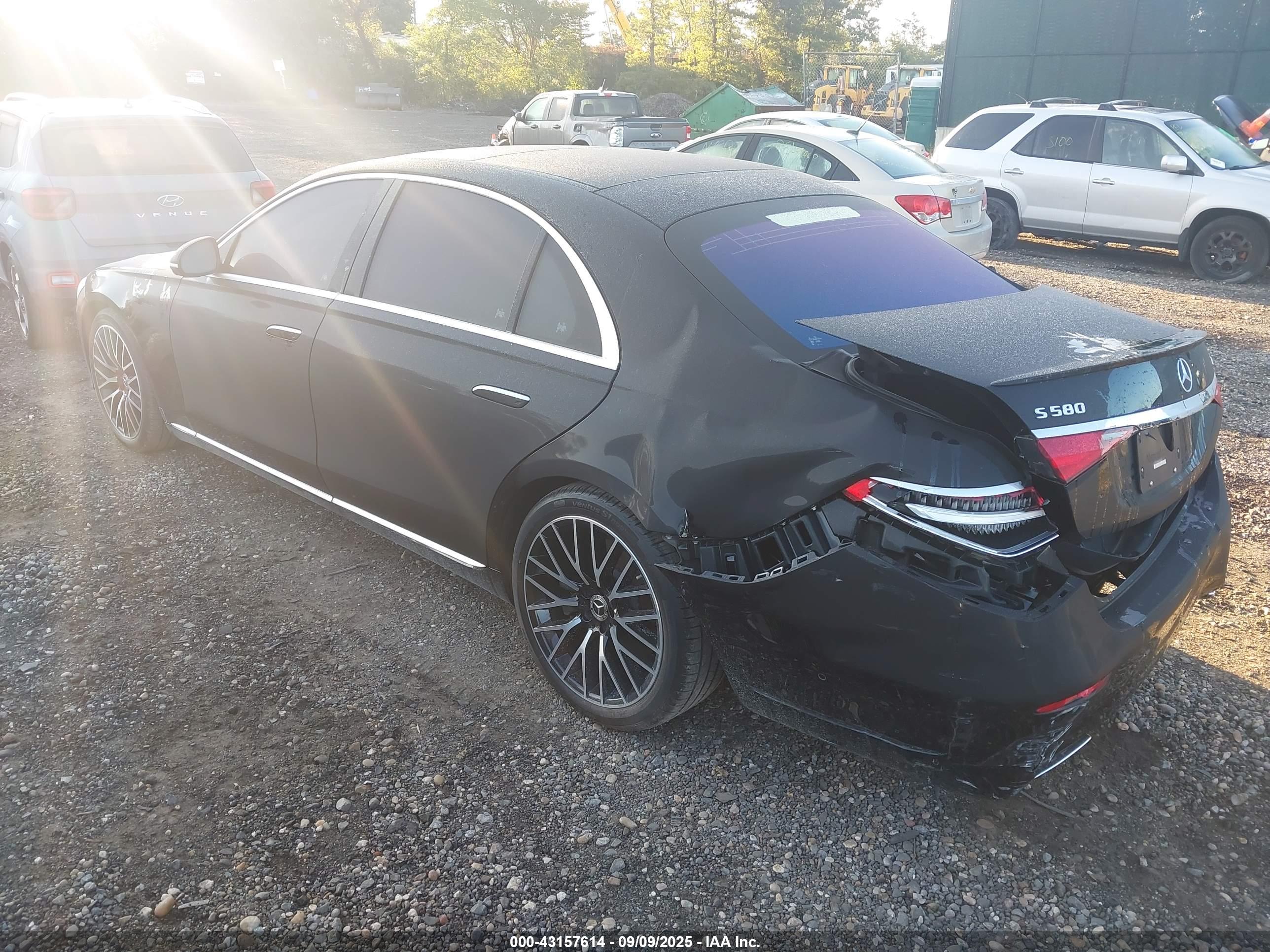 MERCEDES-BENZ S image 3