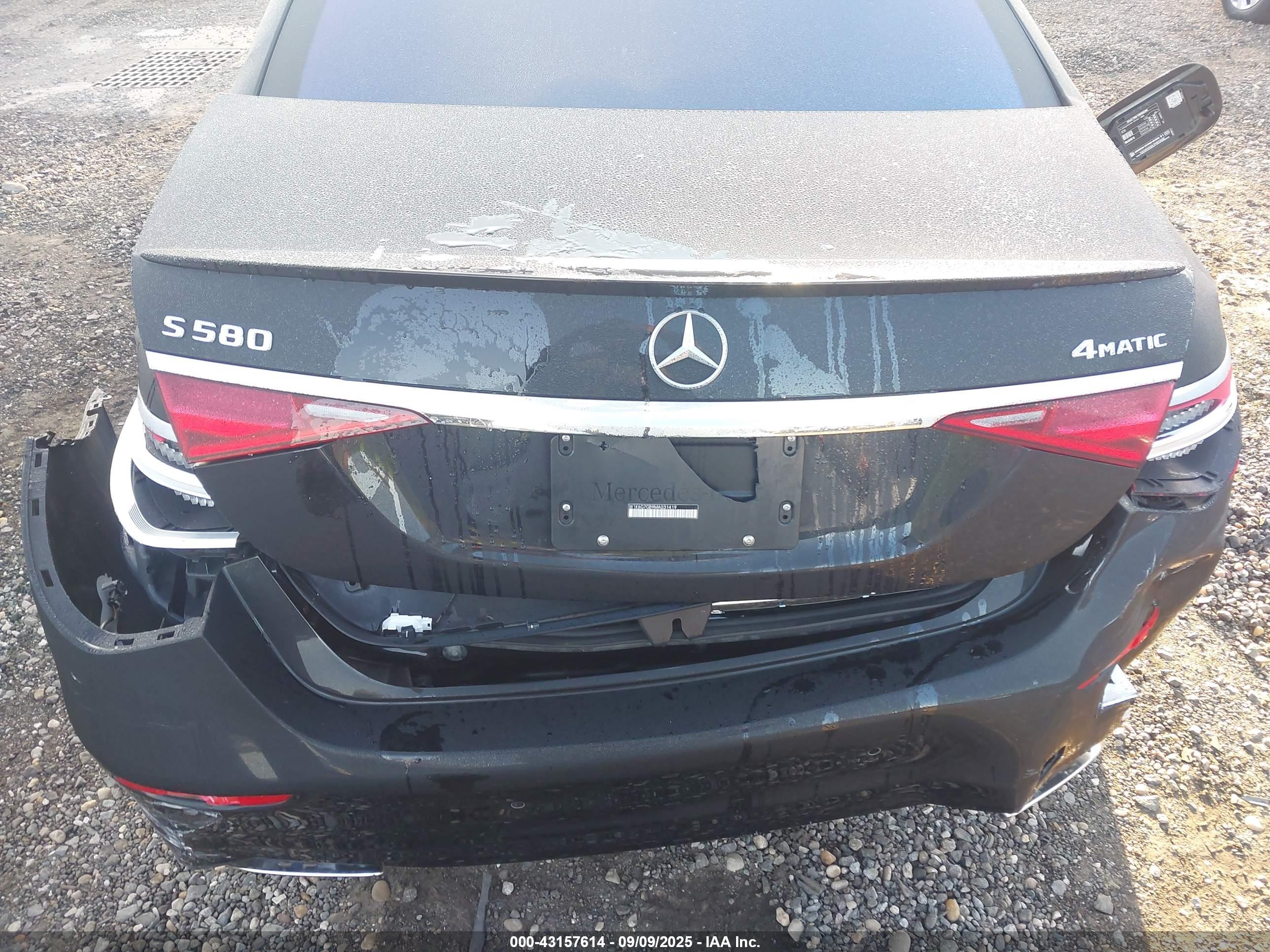 MERCEDES-BENZ S image 6