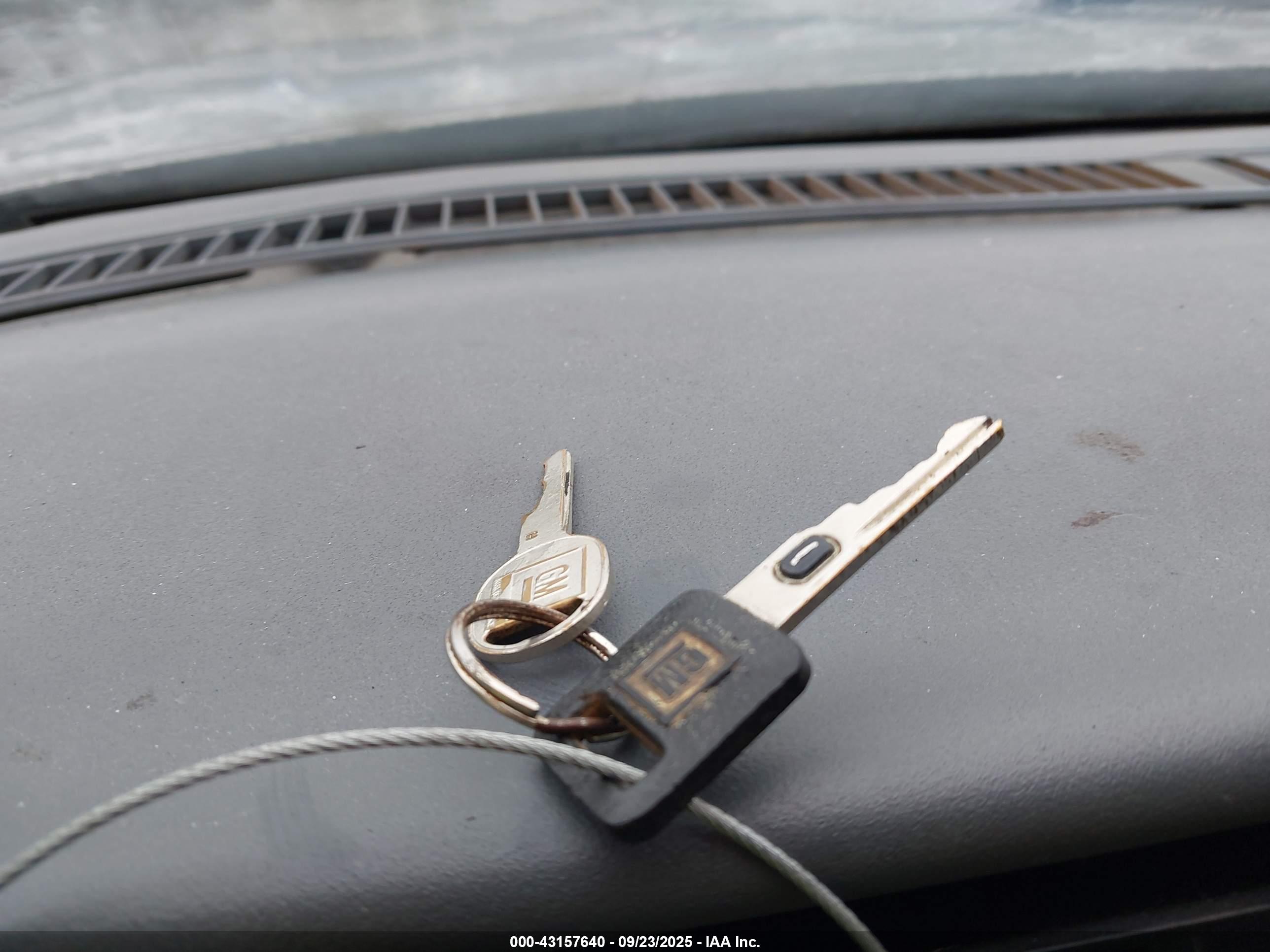 OLDSMOBILE 88 image 11