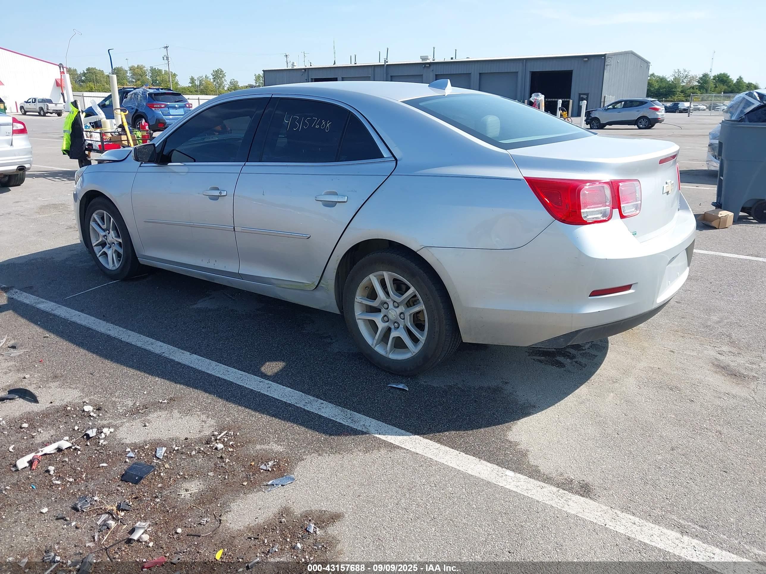 CHEVROLET MALIBU image 3