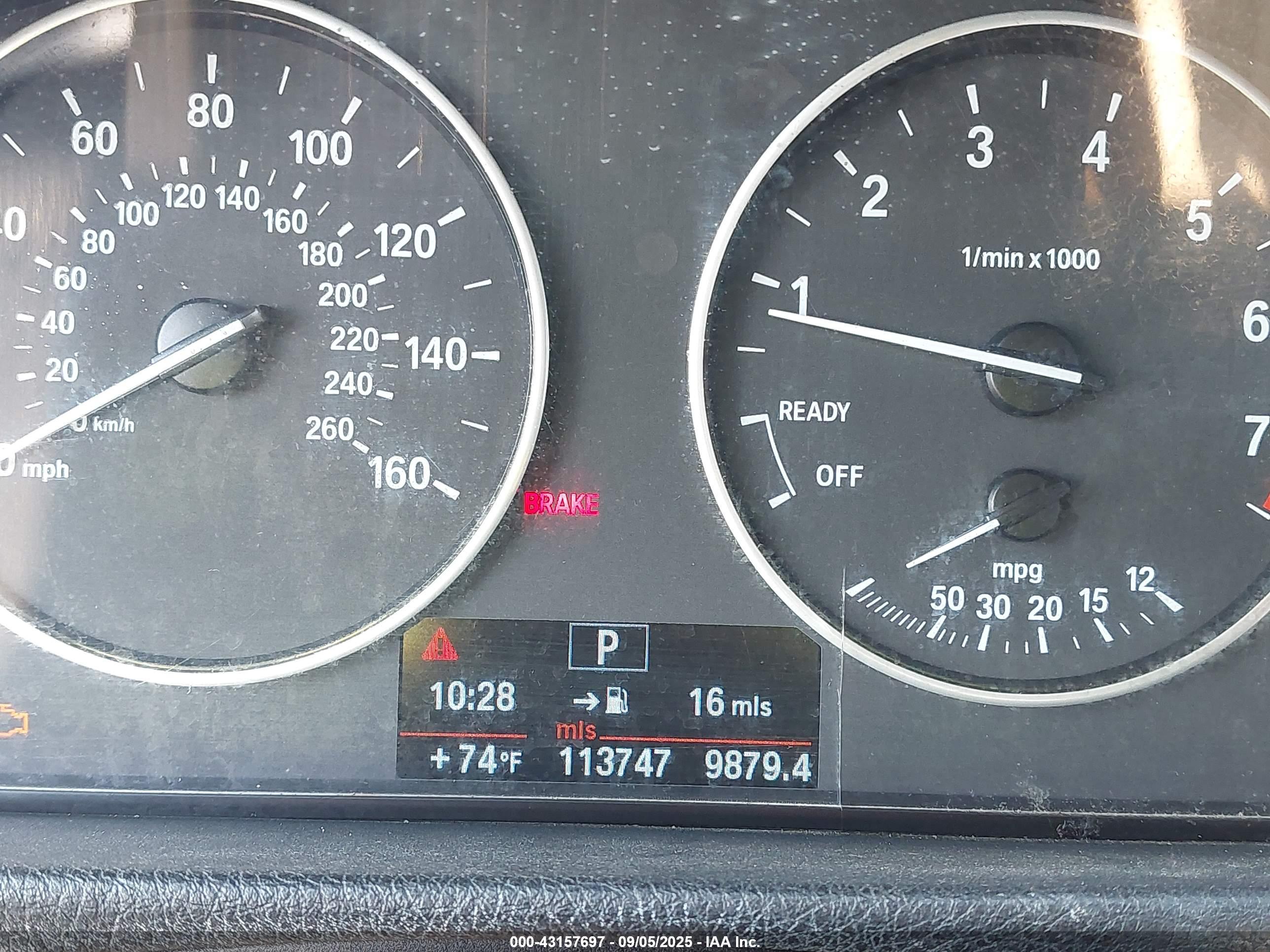 BMW 328I image 7
