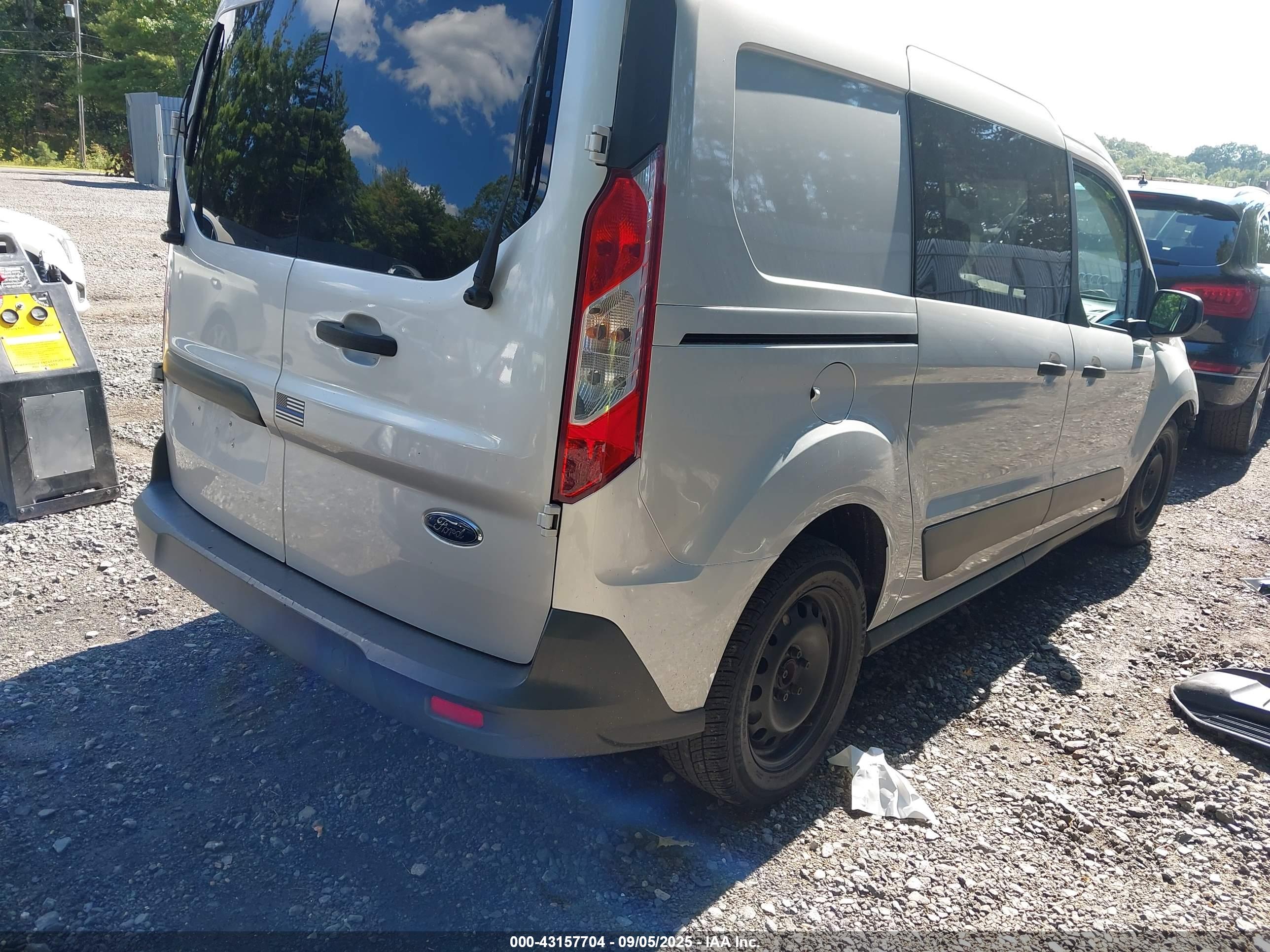 FORD TRANSIT image 4