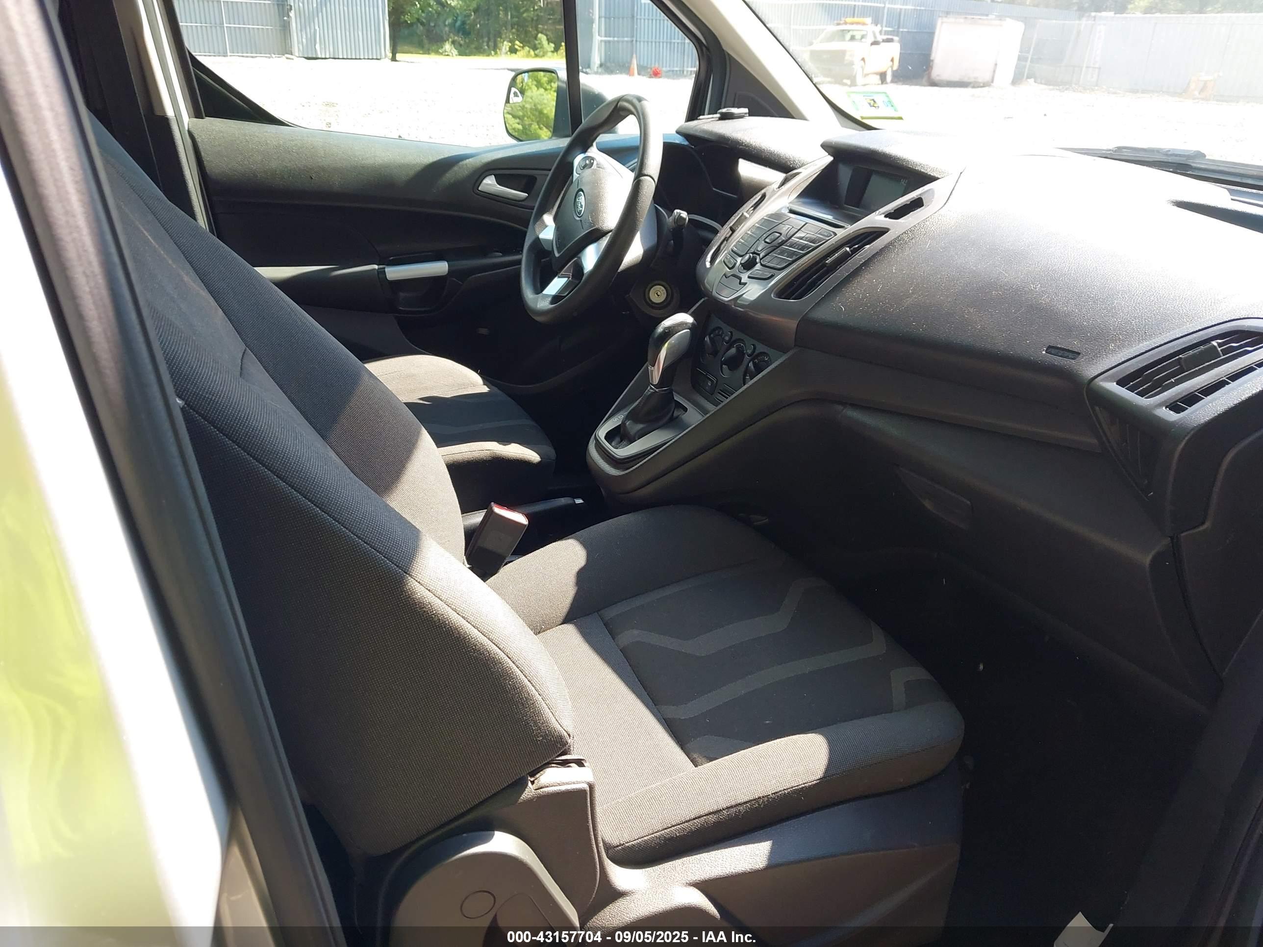 FORD TRANSIT image 5
