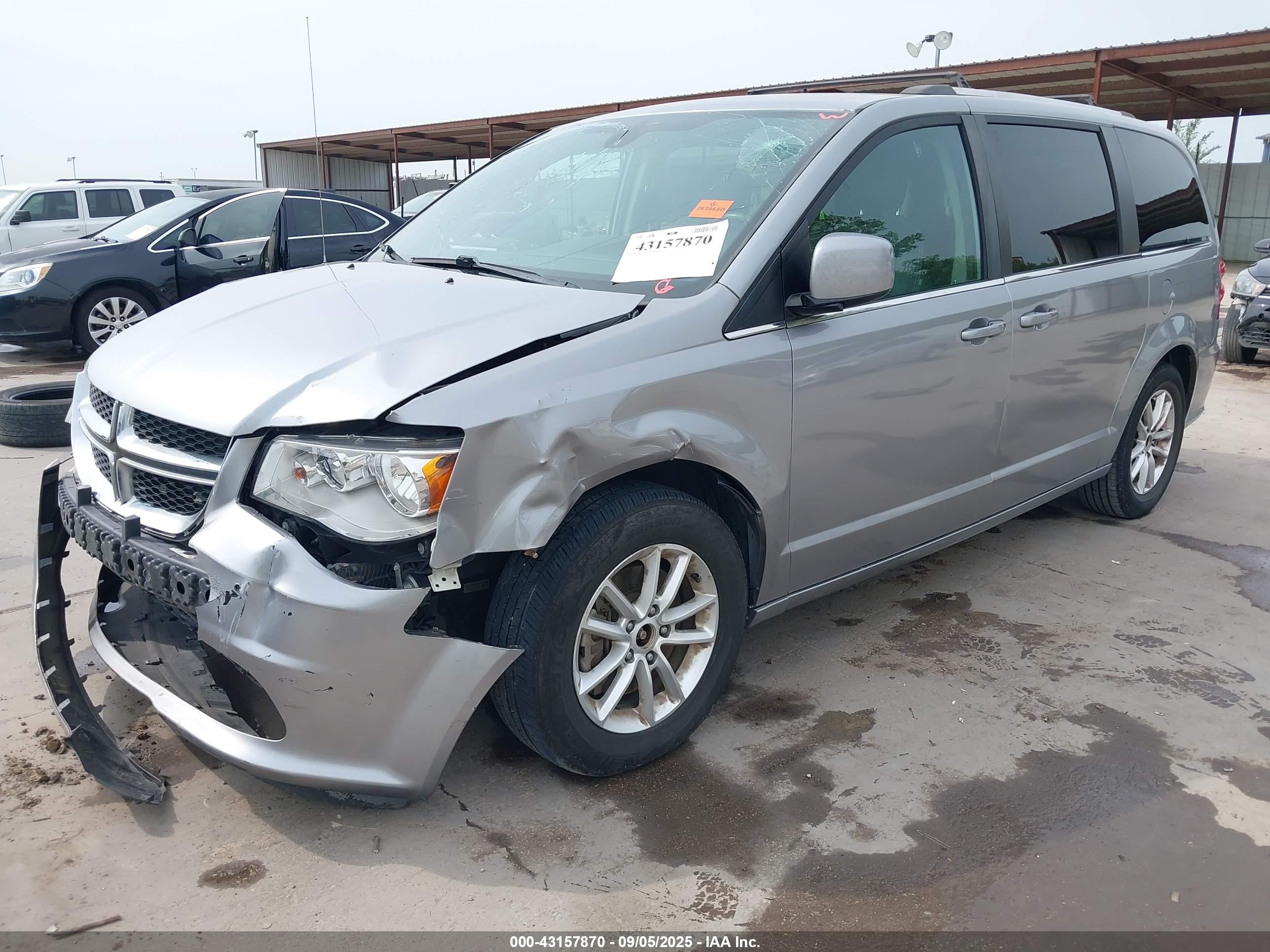 DODGE GRAND image 2