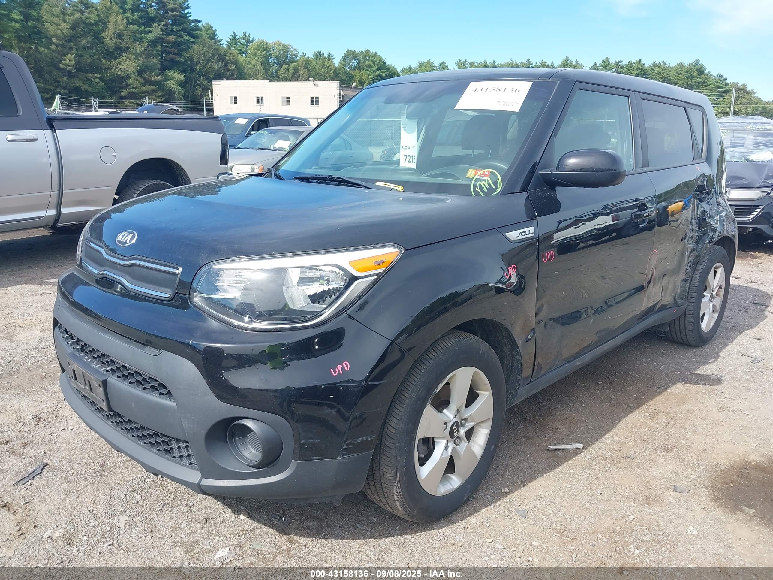 KIA SOUL image 2