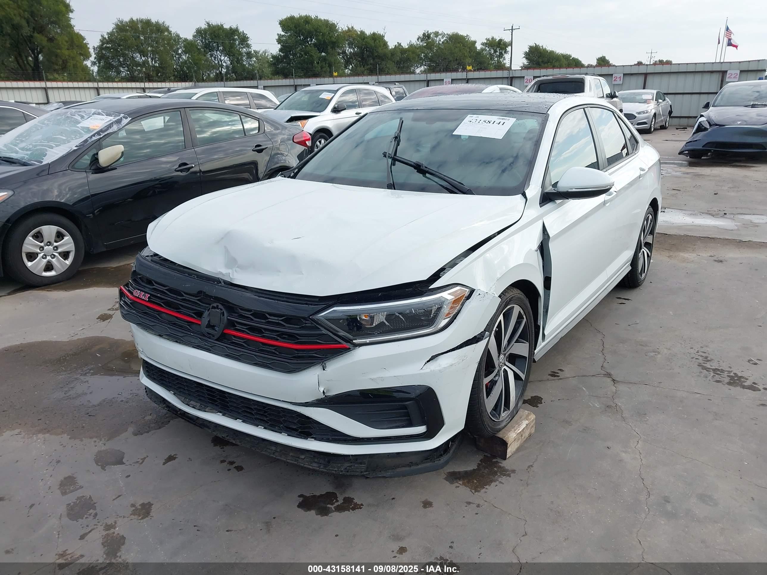 VOLKSWAGEN JETTA image 2