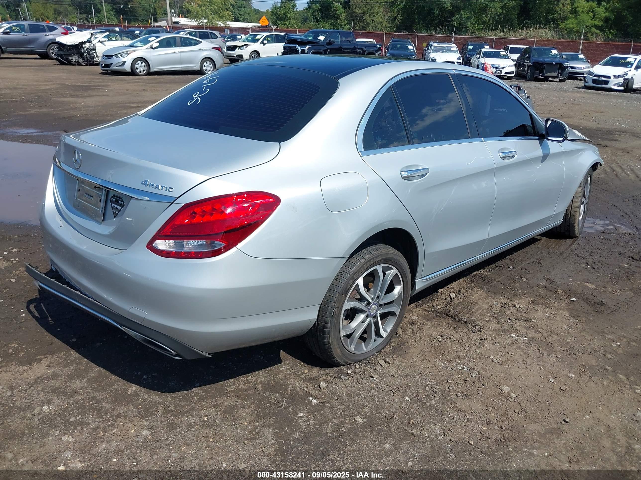 MERCEDES-BENZ C image 4