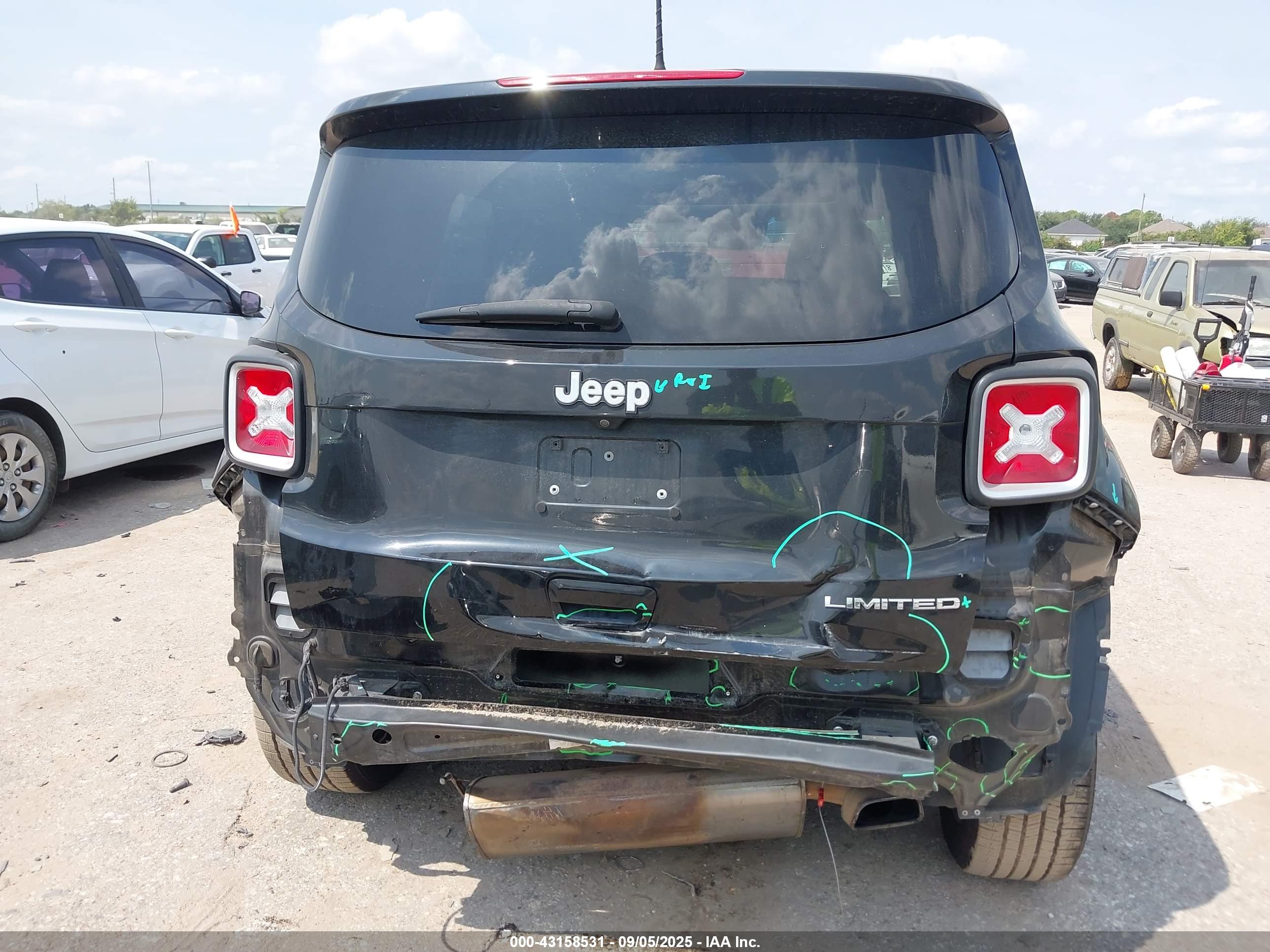 JEEP RENEGADE image 6