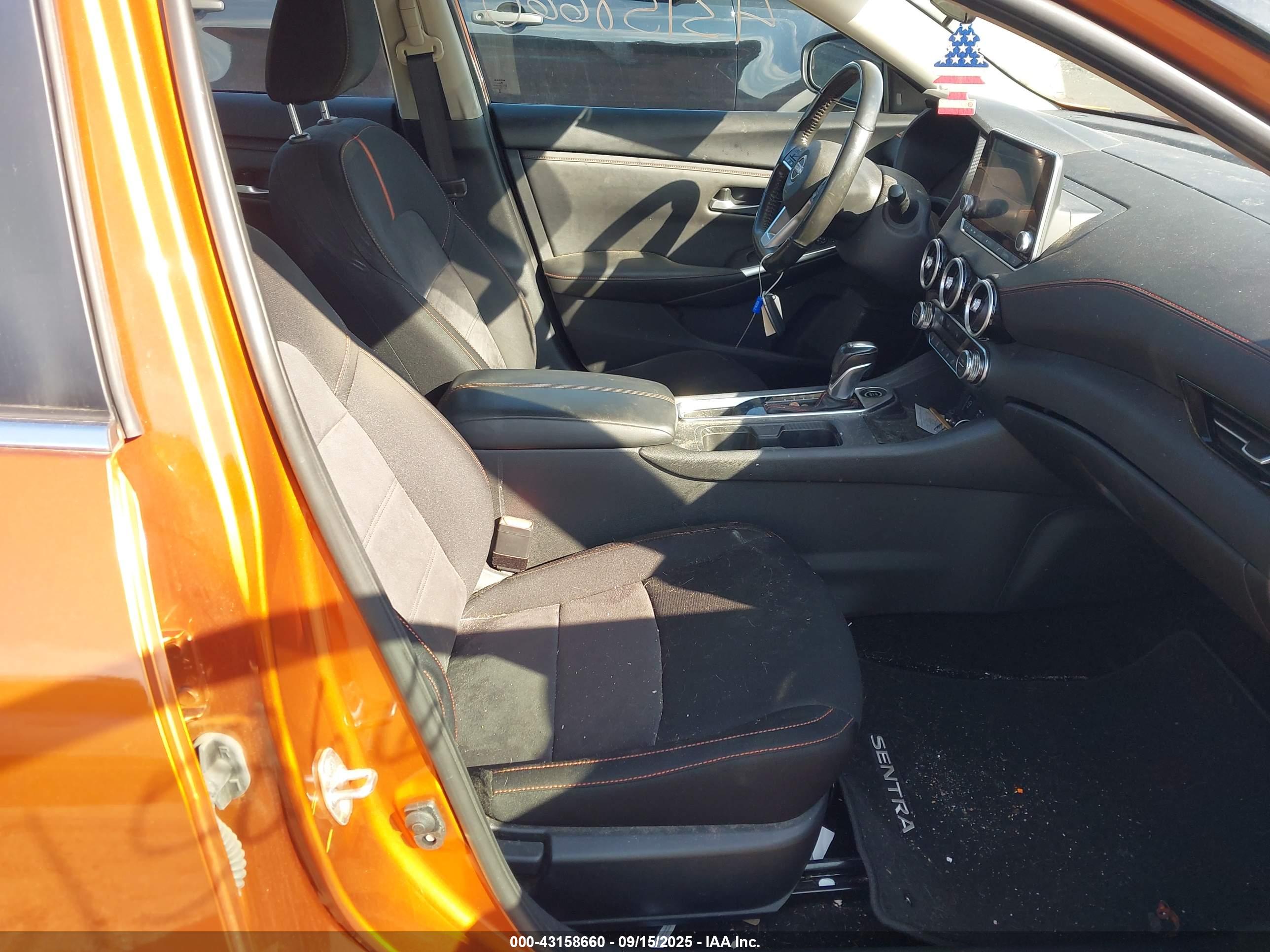 NISSAN SENTRA image 5