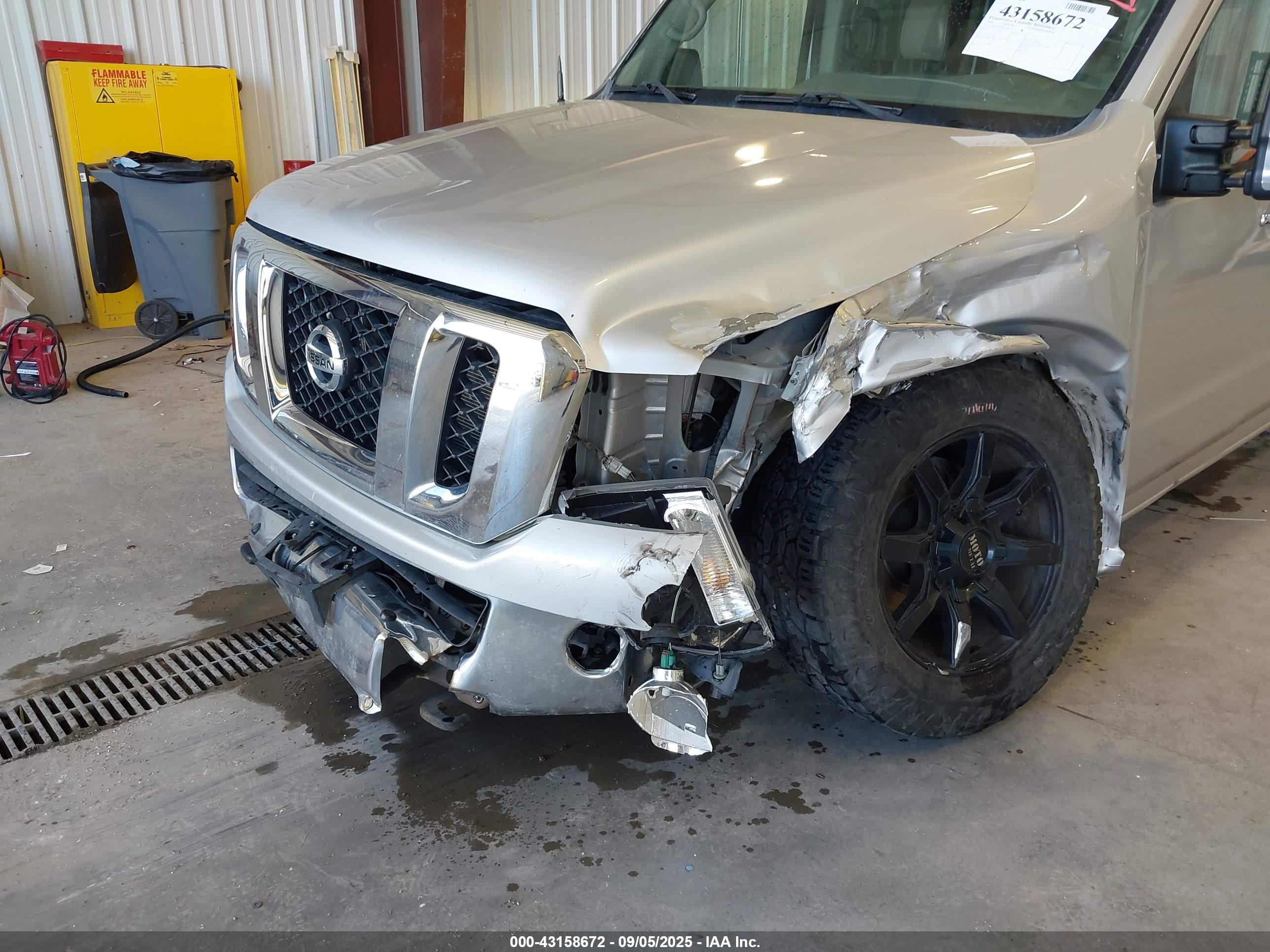 NISSAN NV image 6