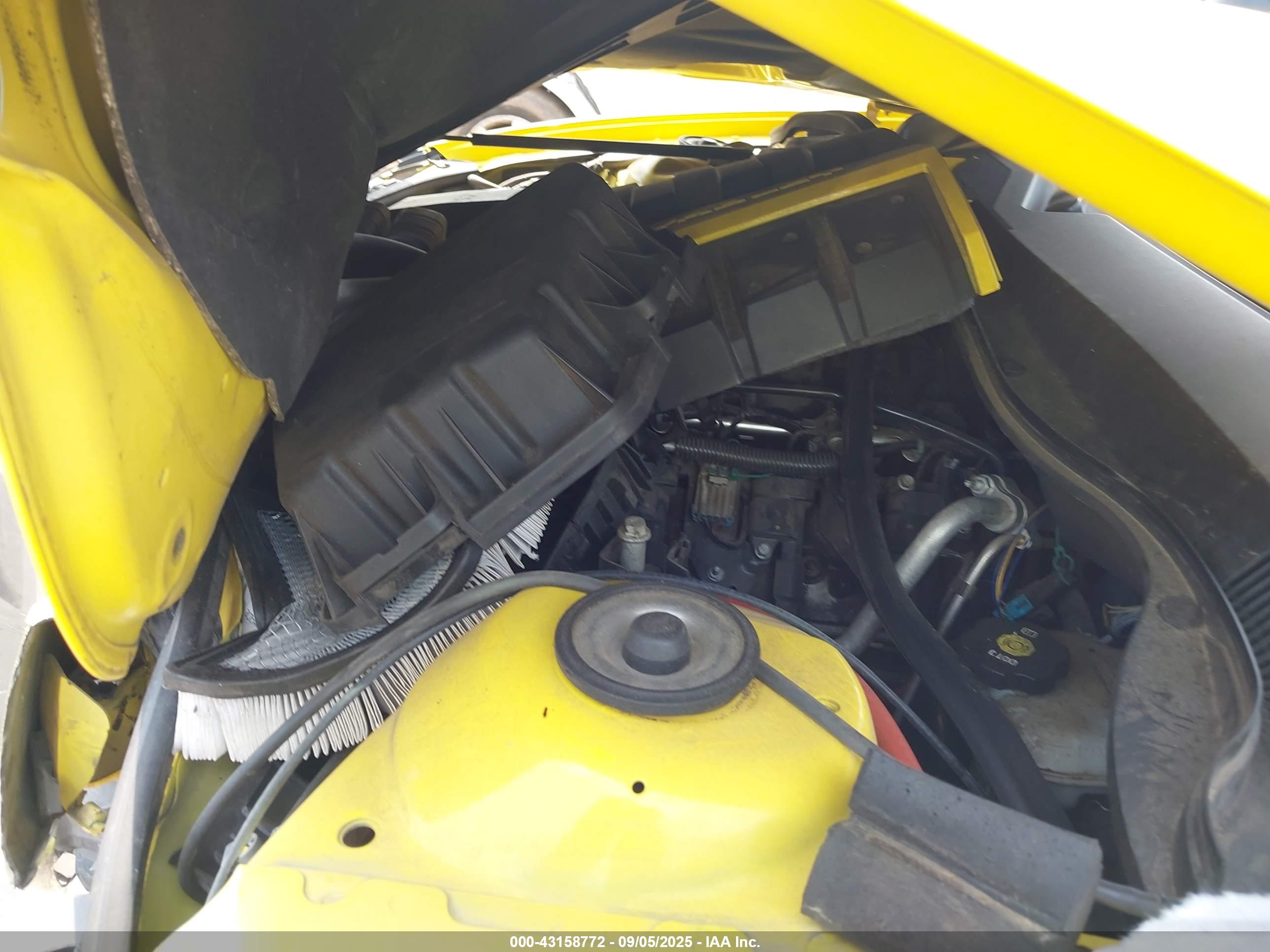 CHEVROLET CAMARO image 10