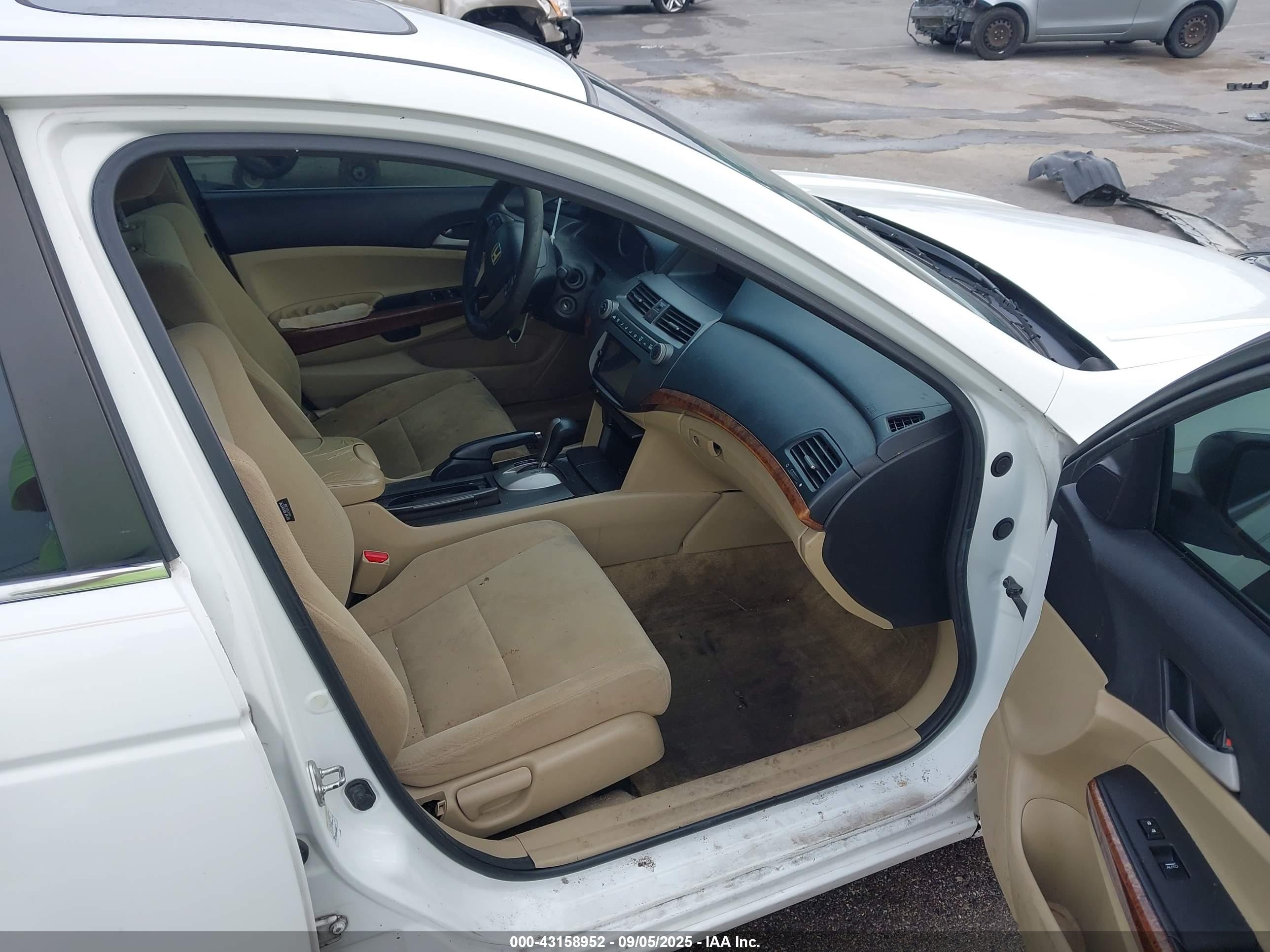HONDA ACCORD image 5