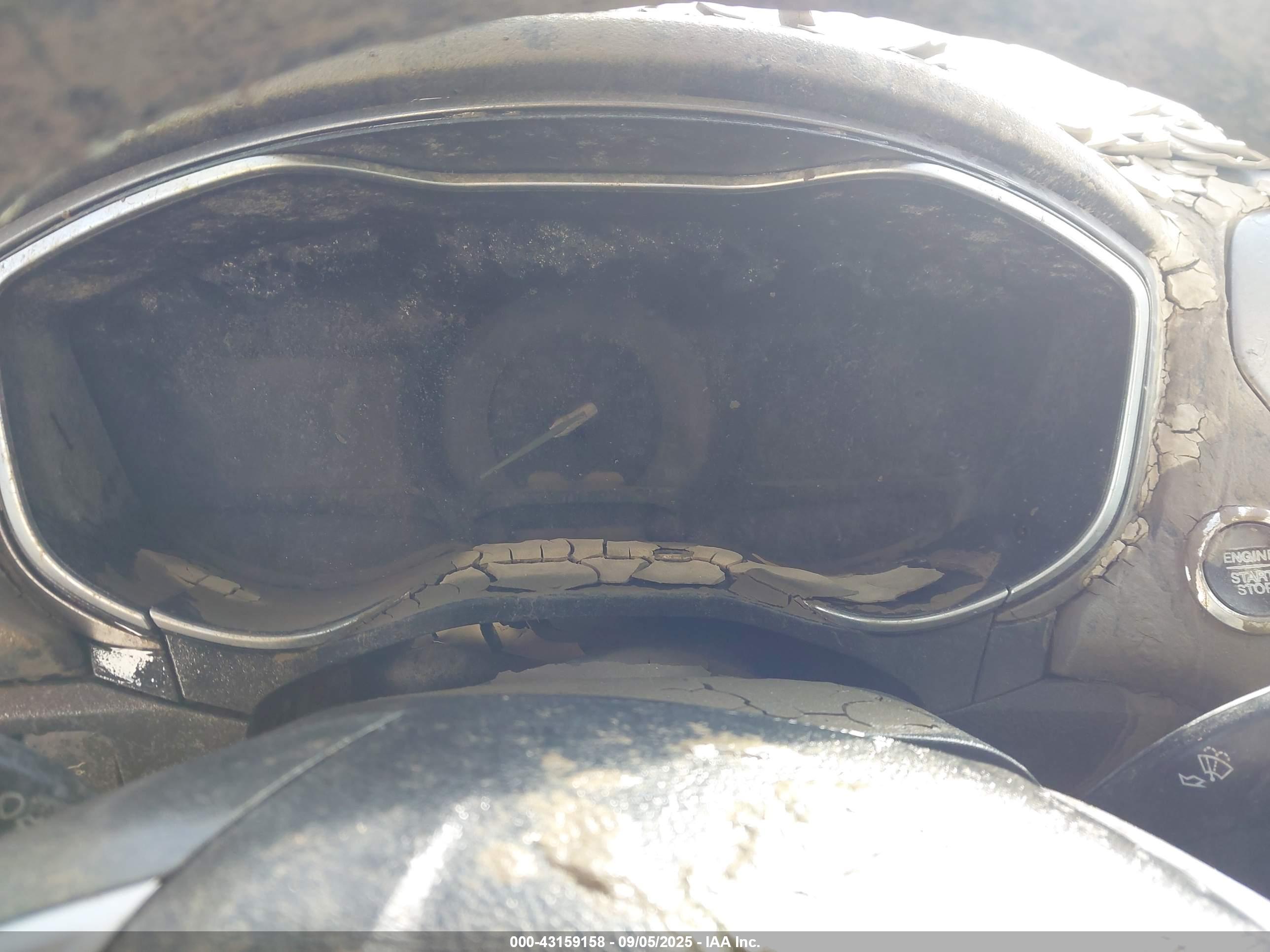 FORD FUSION image 7
