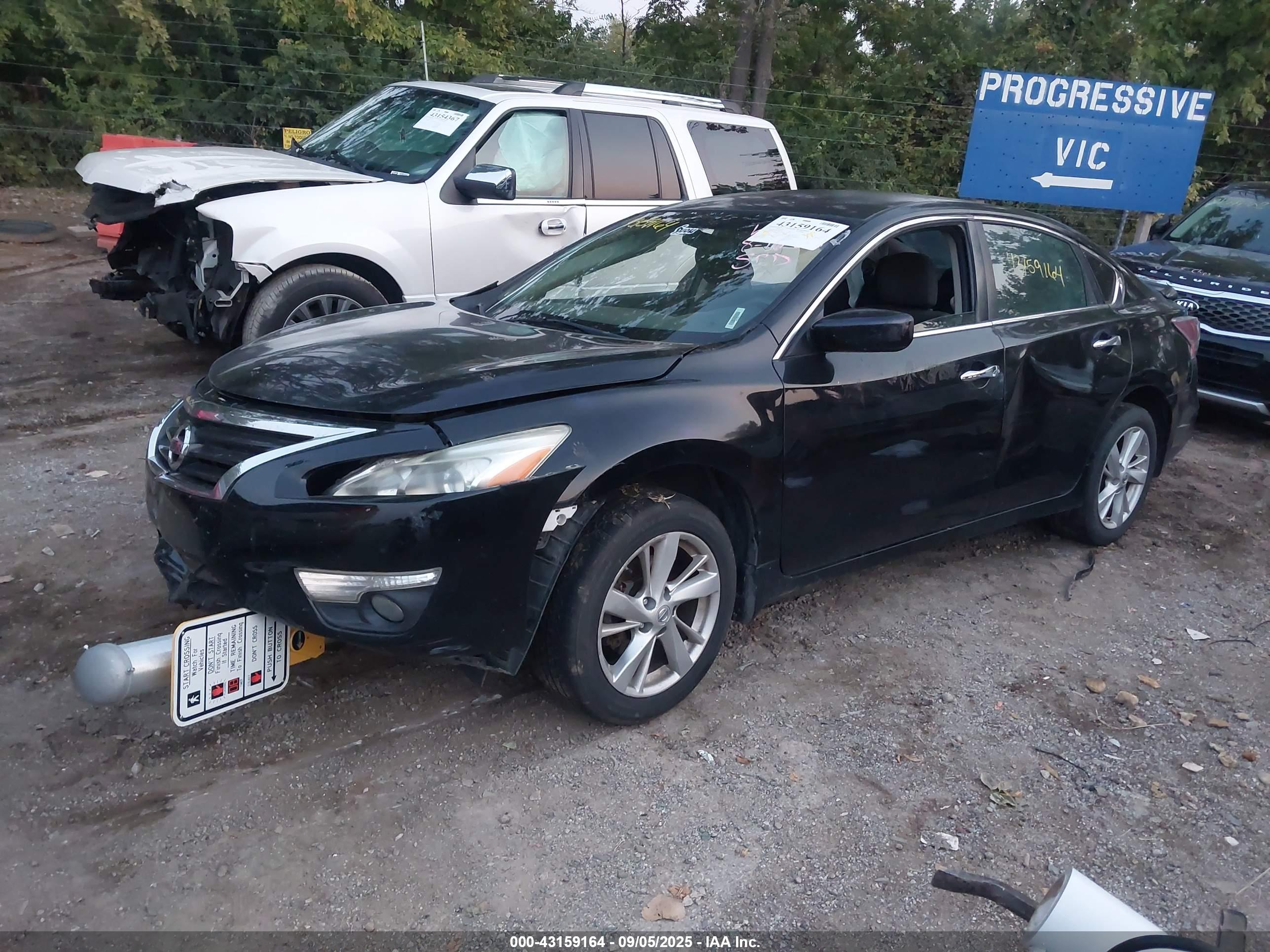 NISSAN ALTIMA image 2