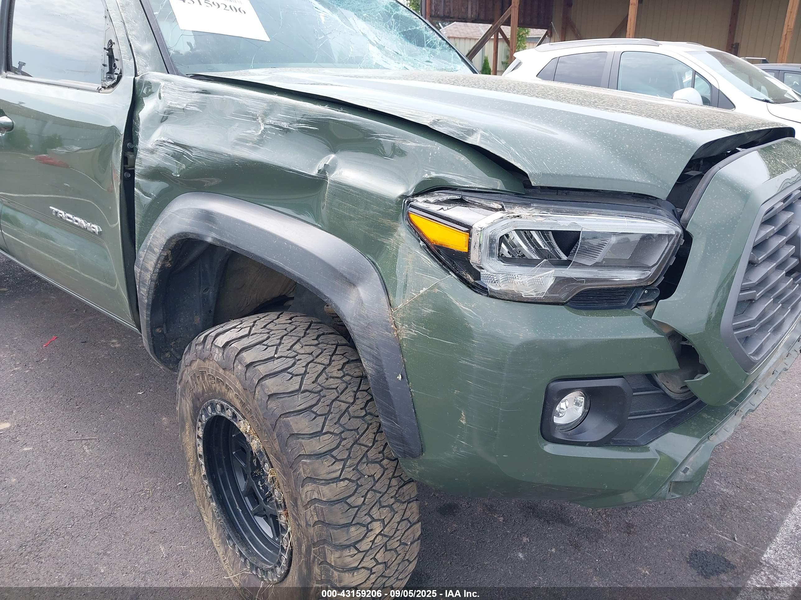 TOYOTA TACOMA image 6