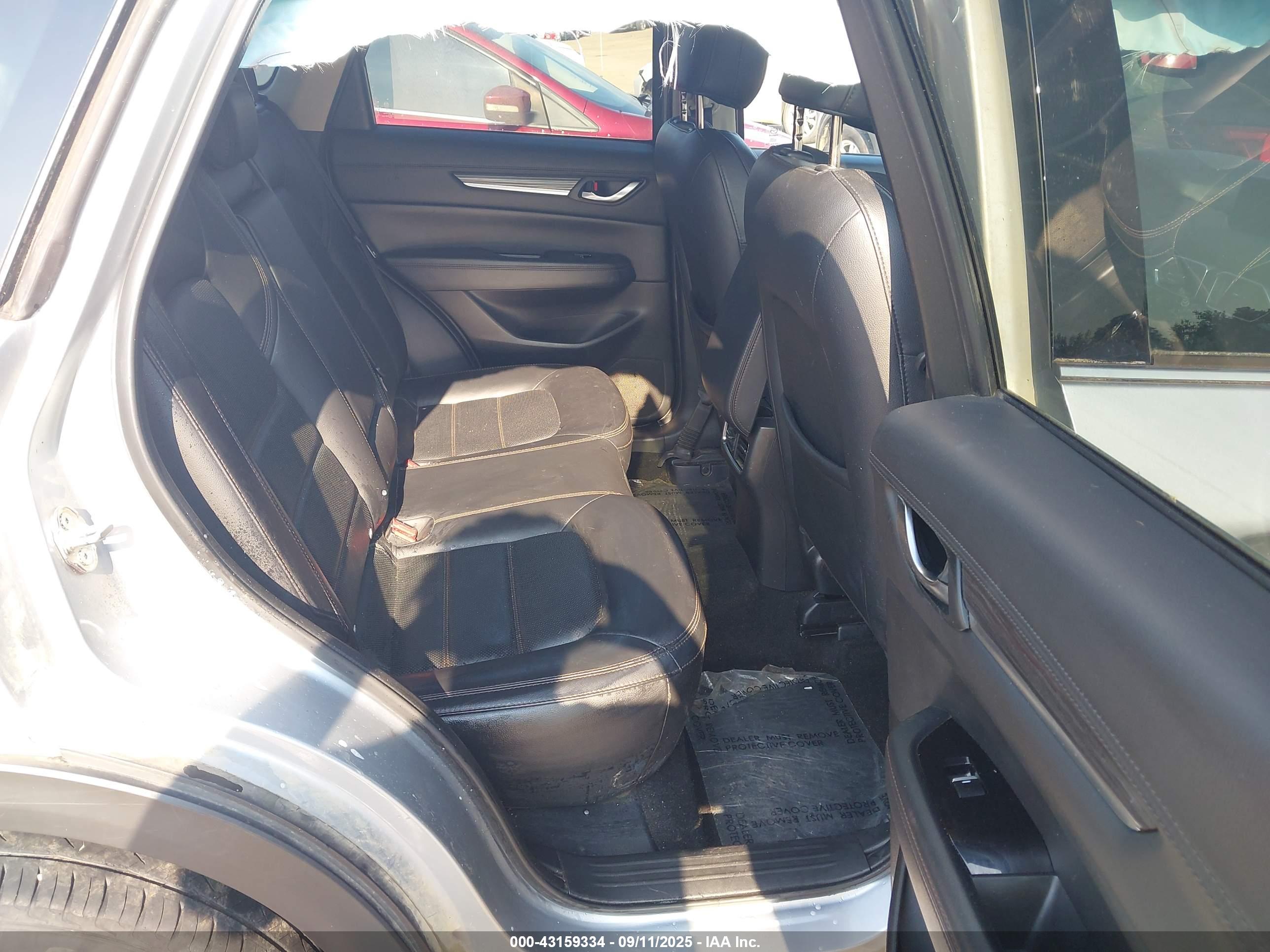 MAZDA CX-5 image 8