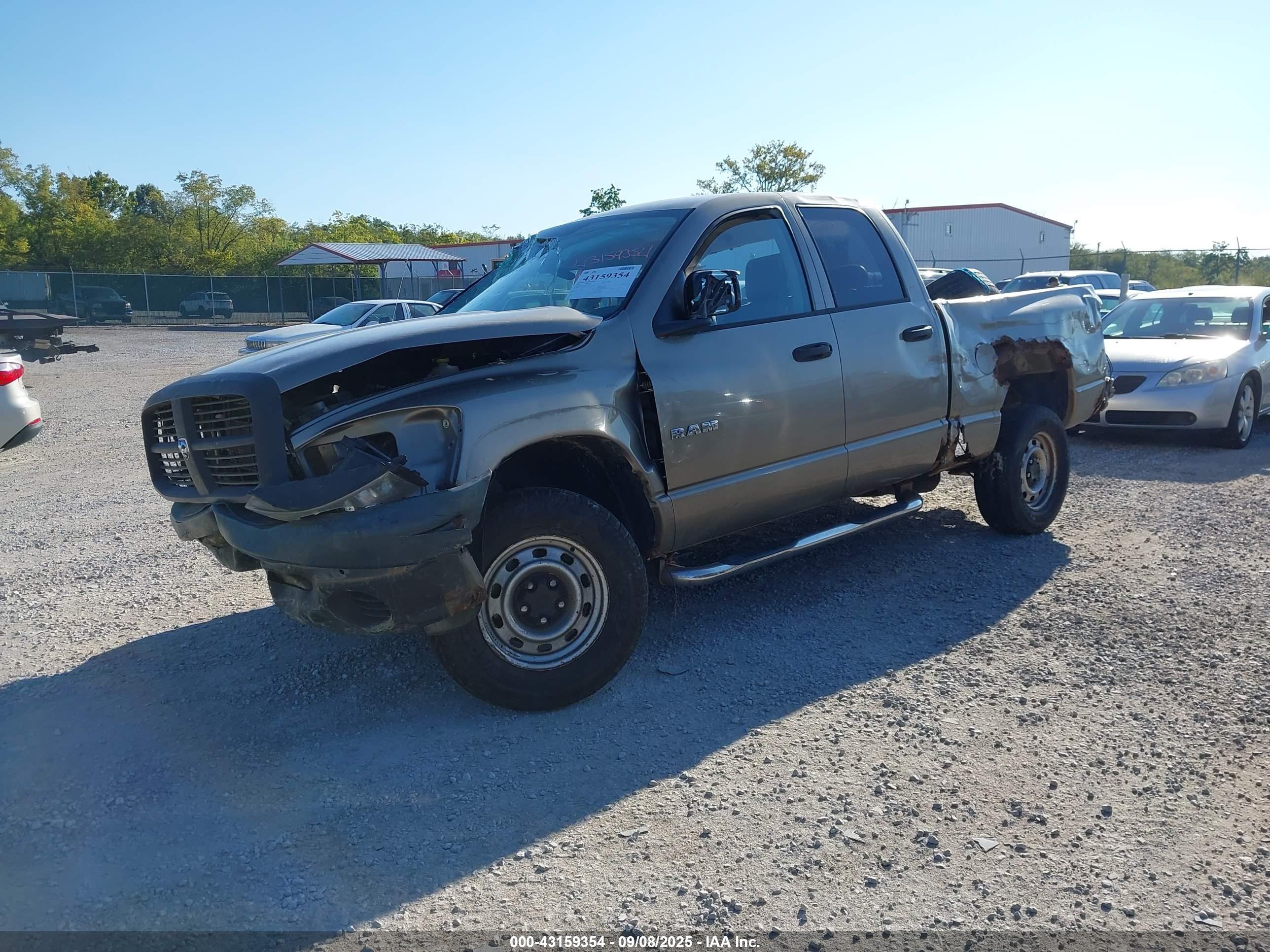 DODGE RAM image 2