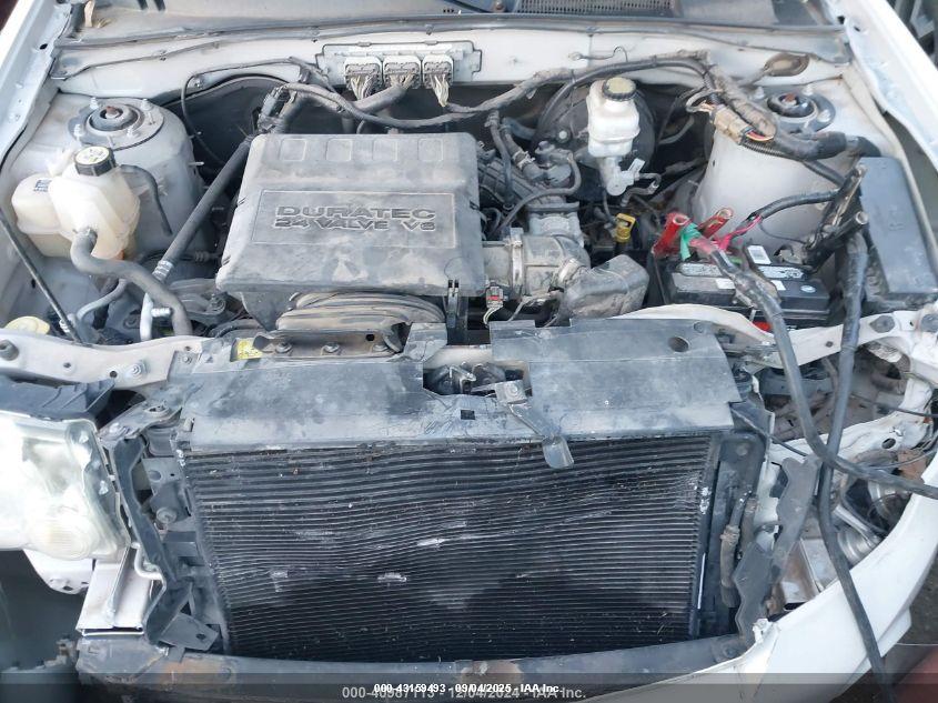 FORD ESCAPE image 10