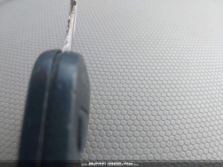 FORD ESCAPE image 11